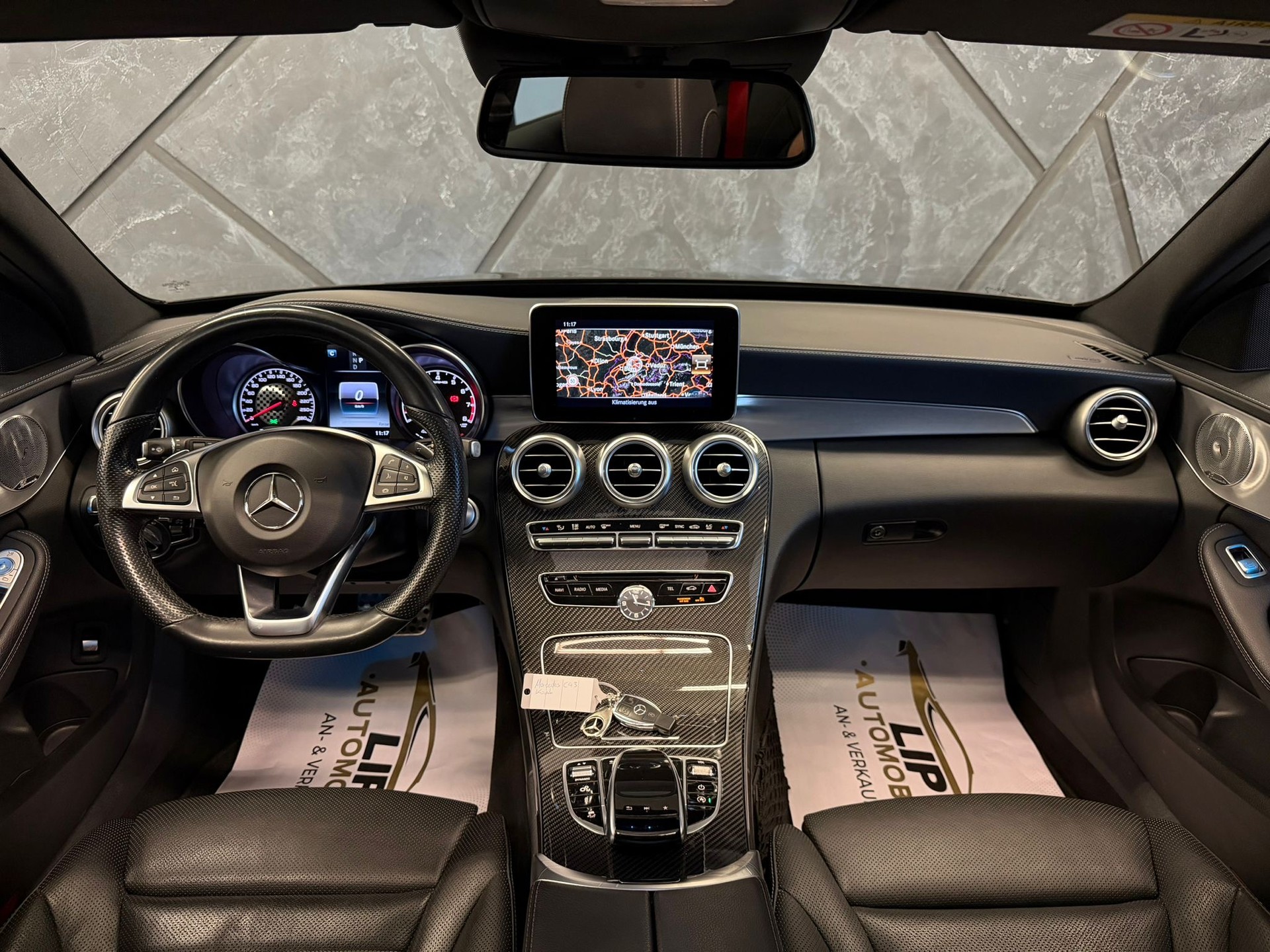 MERCEDES-BENZ C 43 AMG 4Matic 9G-Tronic-image-8