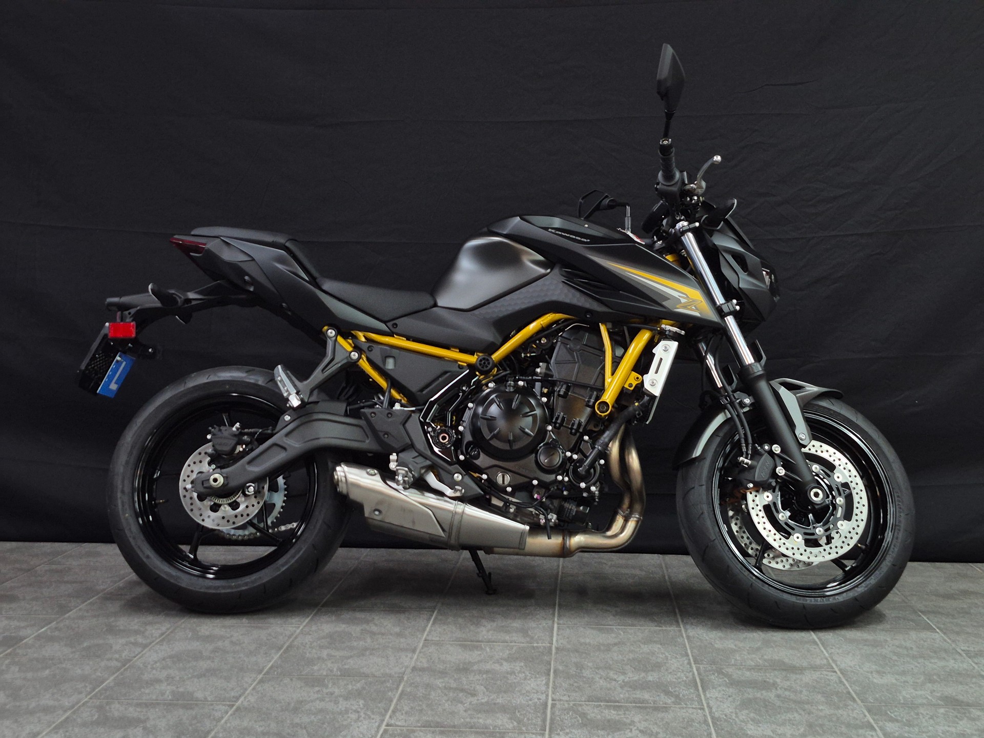 KAWASAKI Z 650 S (35kW)-image-14