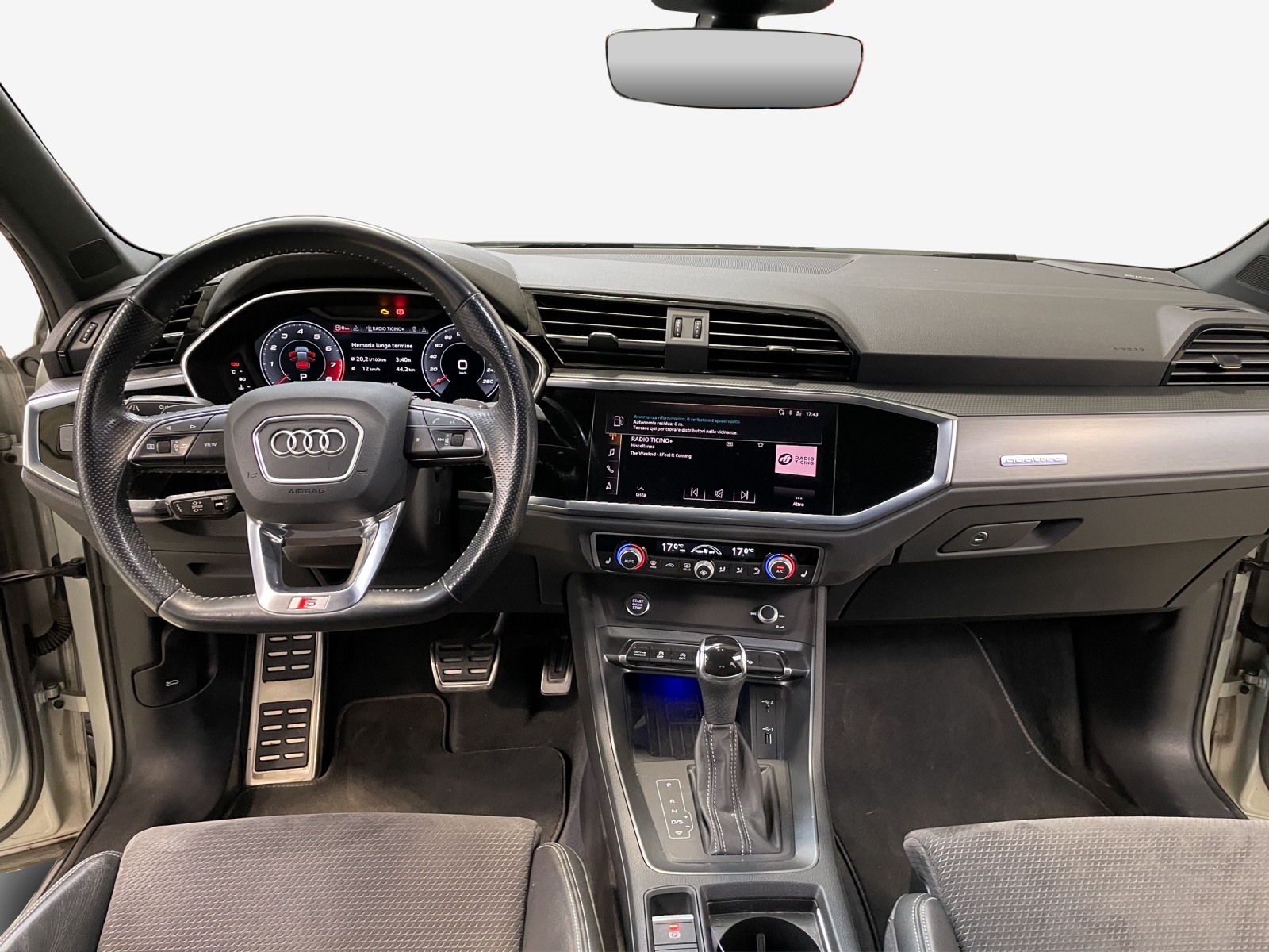 AUDI Q3 Sportback 45 TFSI S line quattro S-tronic-image-8