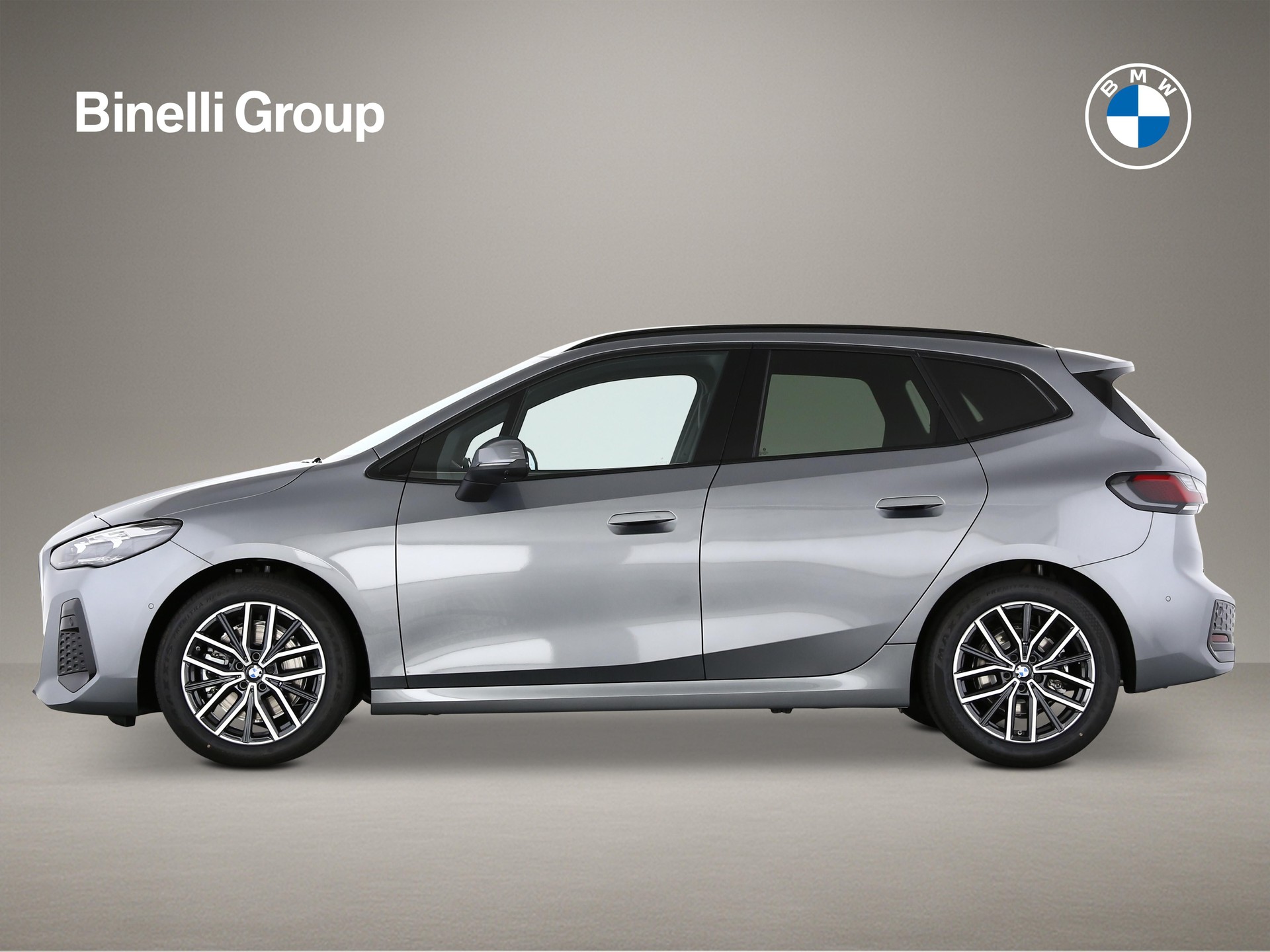 BMW 223i xDrive SDKG Active Tourer-image-4