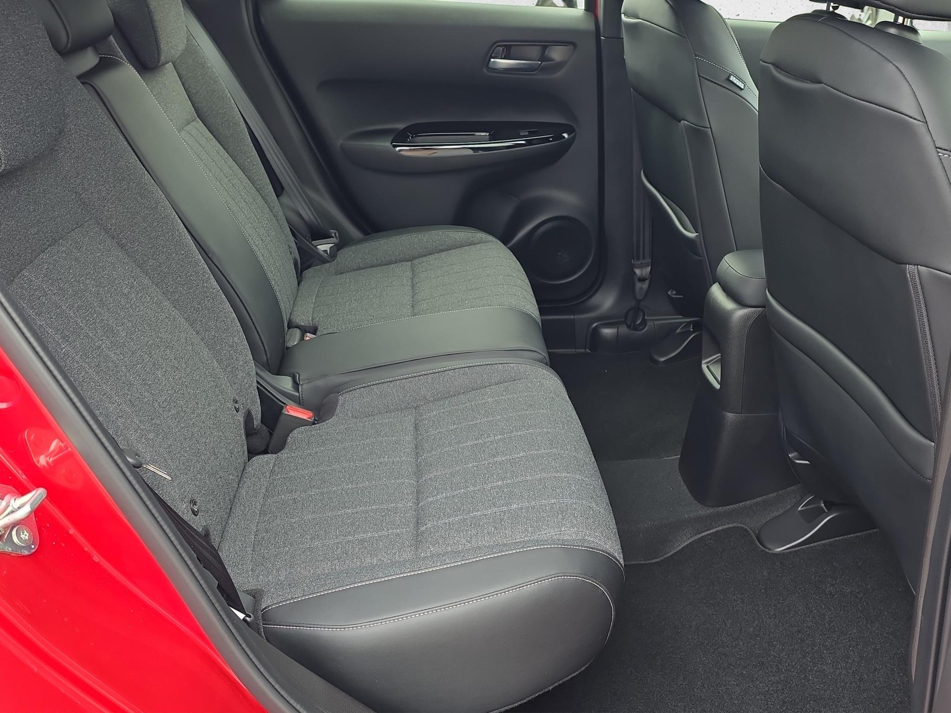 HONDA Jazz 1.5 i-MMD Elegance-image-17