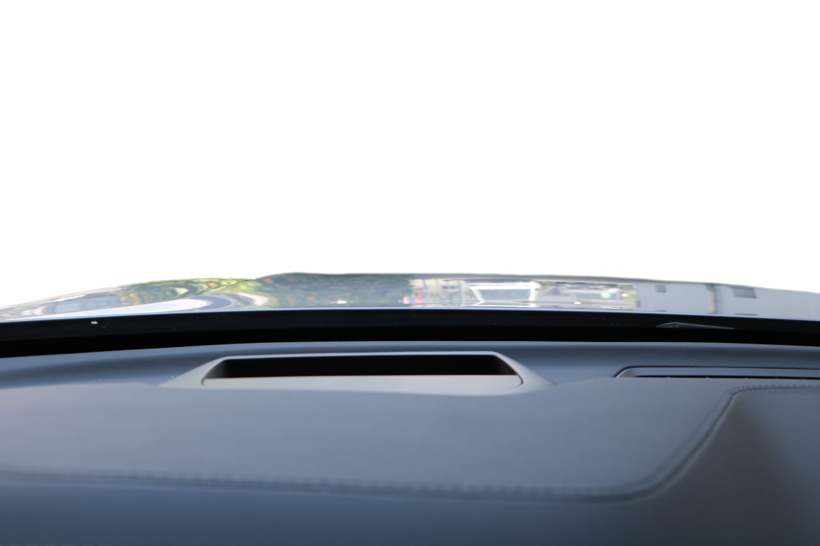 VOLVO XC60 T8 eAWD PluginHybrid Ultra Bright Geartronic-image-15