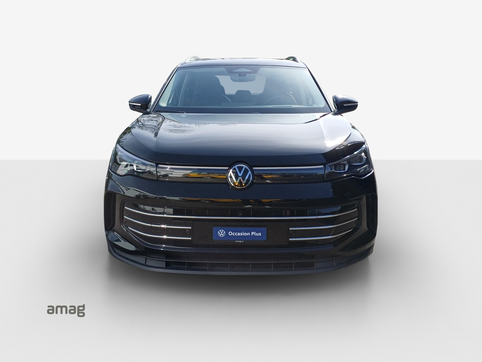 VW Tiguan 2.0 TSI DSG Elegance 4Motion-image-6