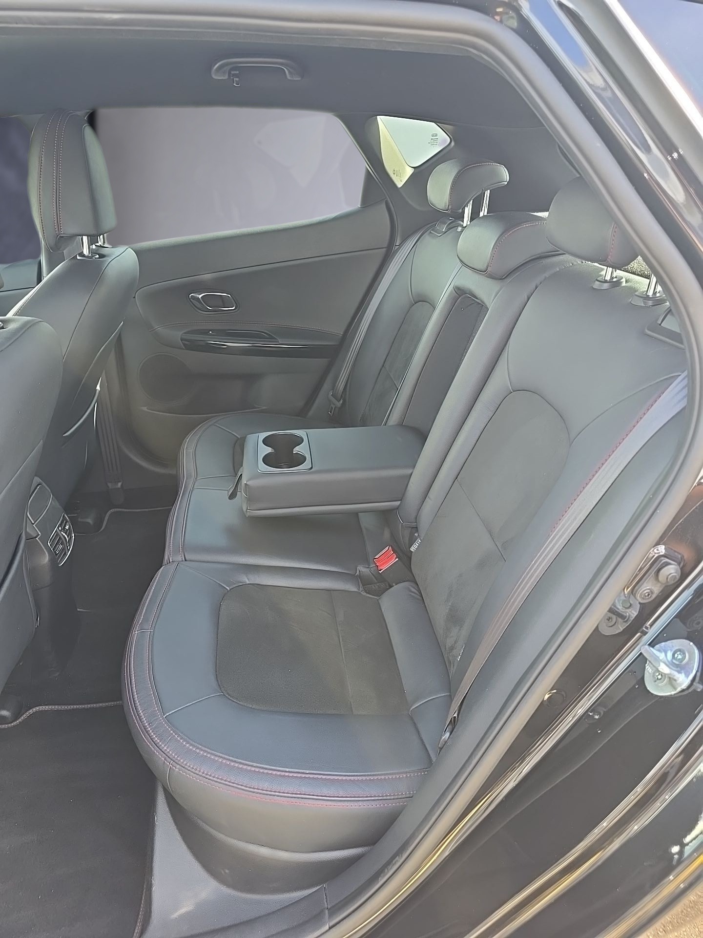 KIA CEED-image-21