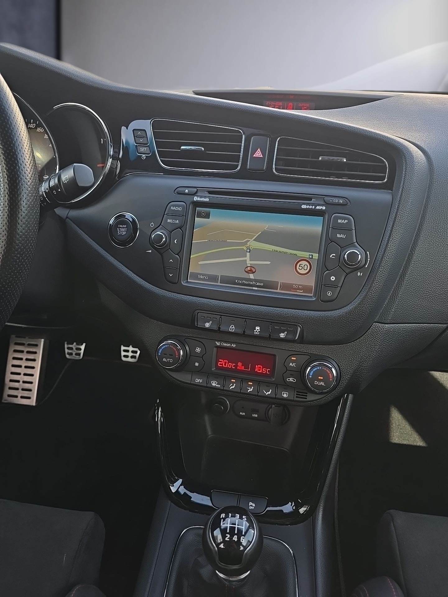 KIA CEED-image-13