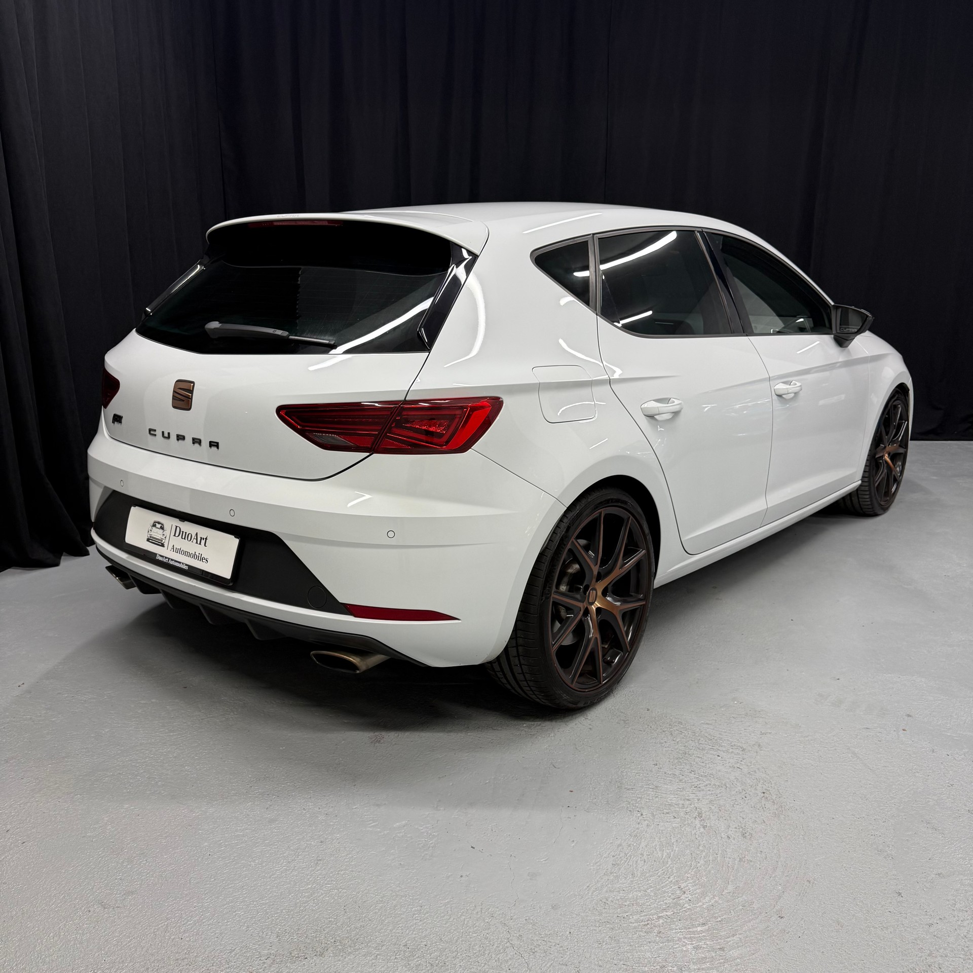 SEAT Leon 2.0 TSI Cupra 340 DSG *ABT POWER-image-5