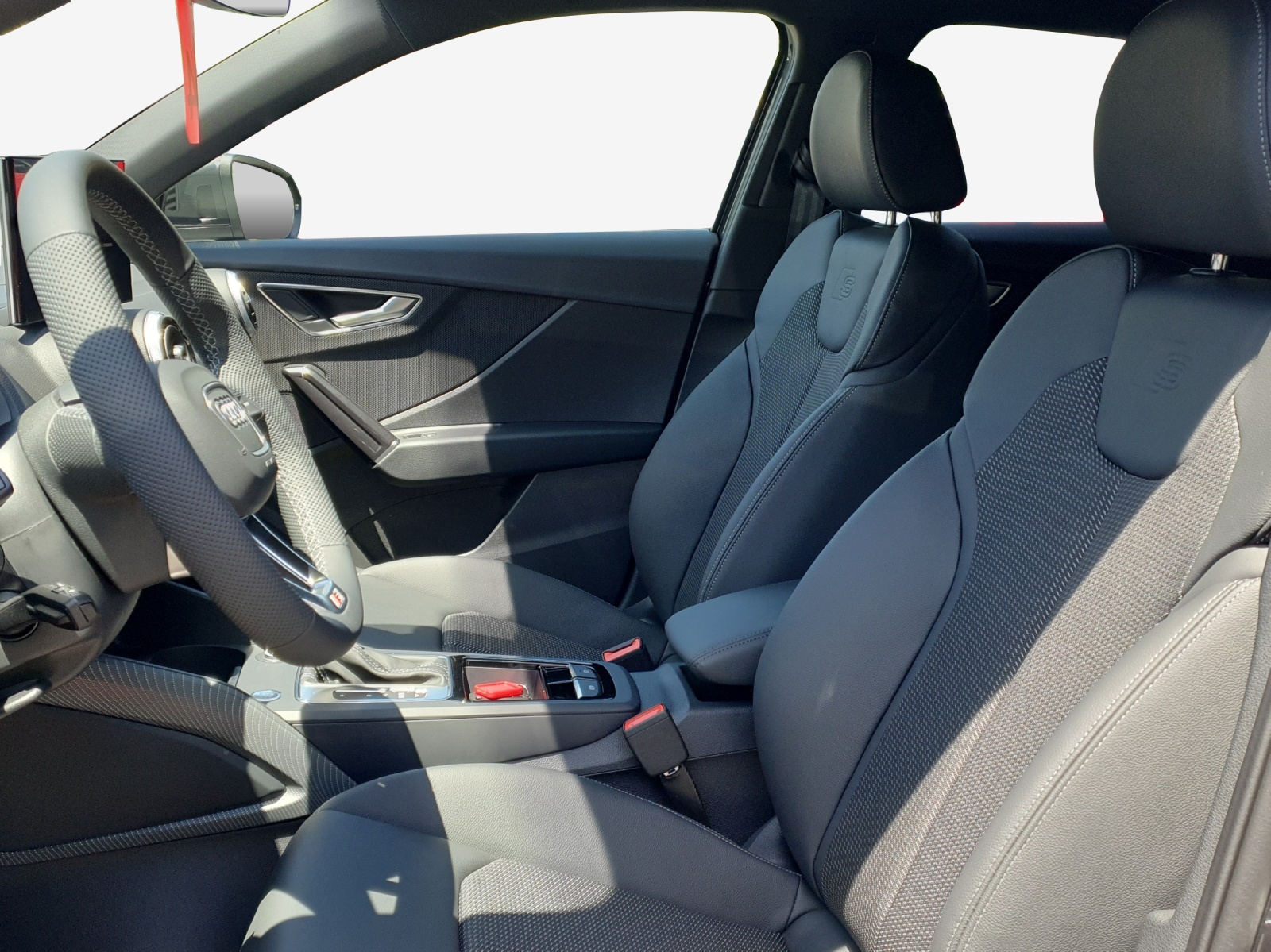 AUDI Q2 35 TFSI advanced S-tronic-image-7