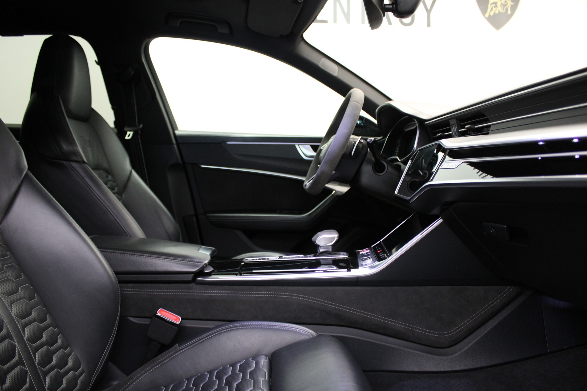 AUDI RS6 Avant 4.0 TFSI V8 ABT-image-6