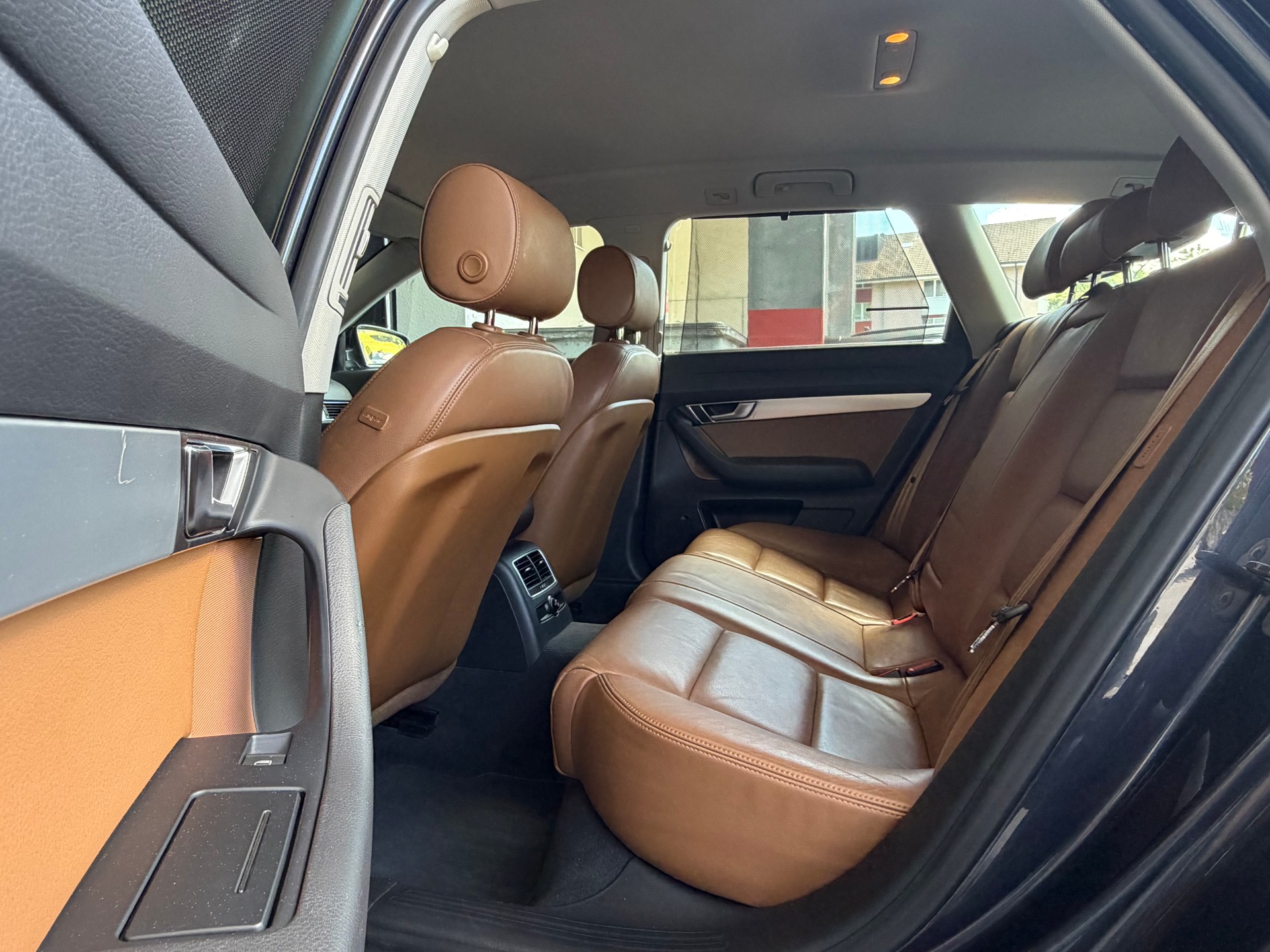 AUDI A6 Avant 2.7 V6 TDI-image-10