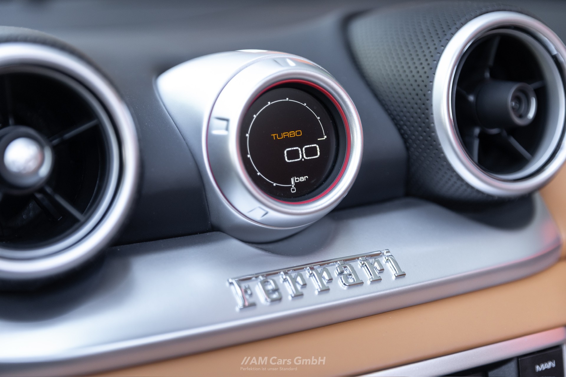 FERRARI California 3.9 V8 T Handling Speciale-image-9