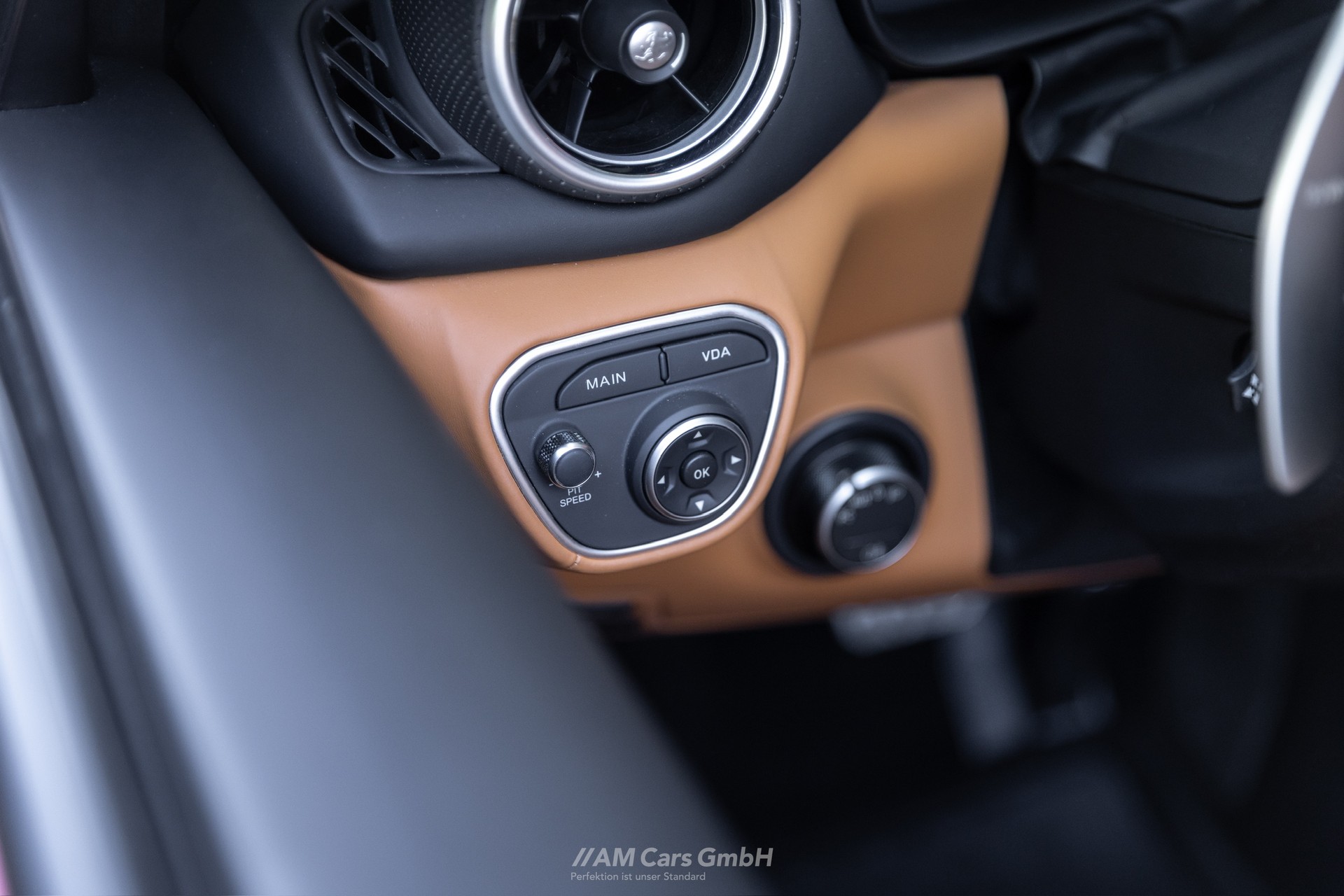 FERRARI California 3.9 V8 T Handling Speciale-image-11
