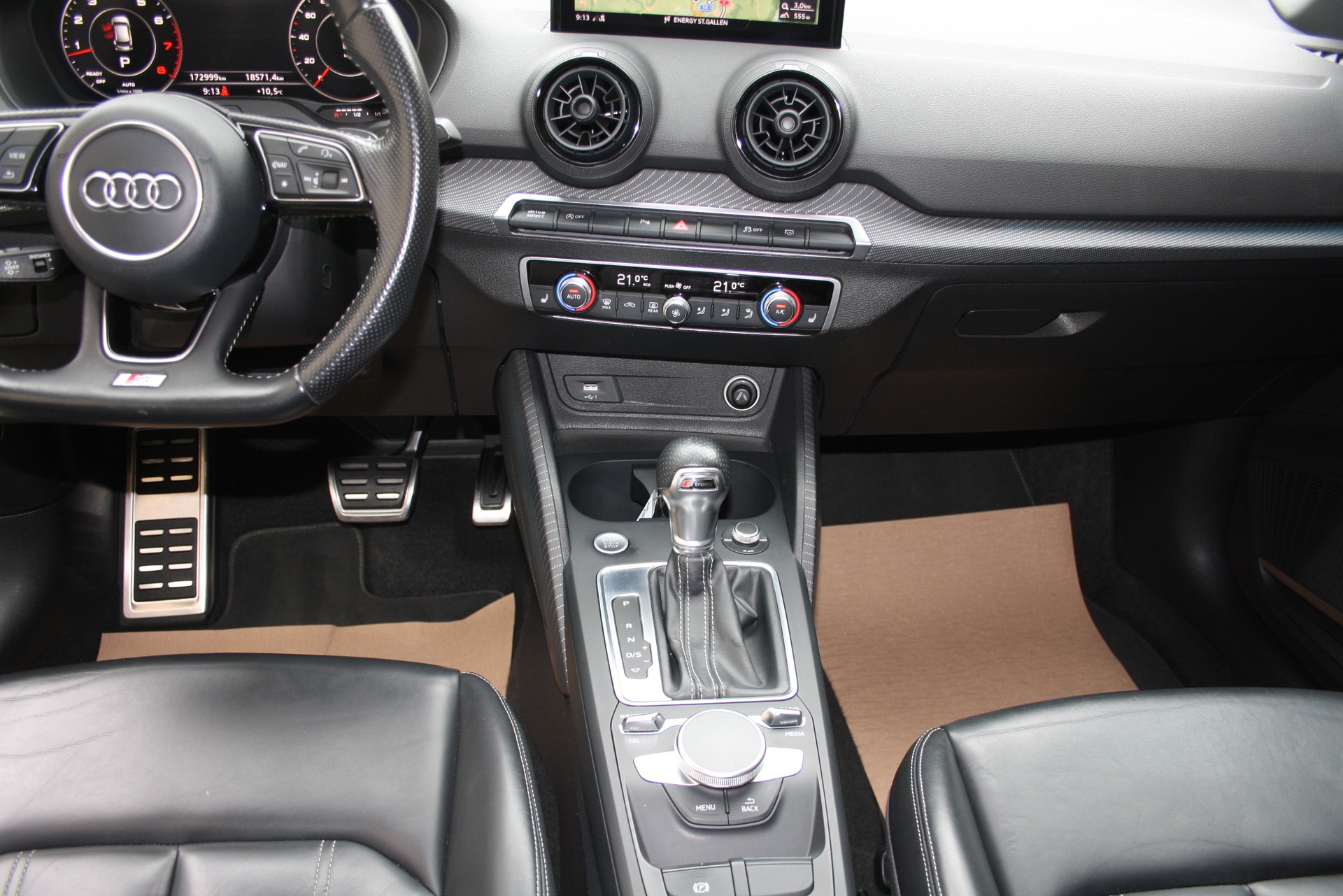 AUDI Q2 1.4 TFSI sport S-tronic-image-10