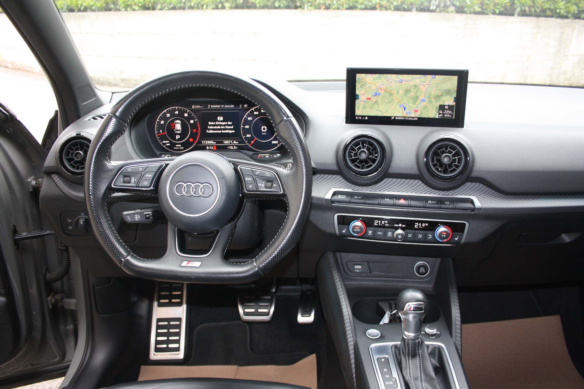 AUDI Q2 1.4 TFSI sport S-tronic-image-9