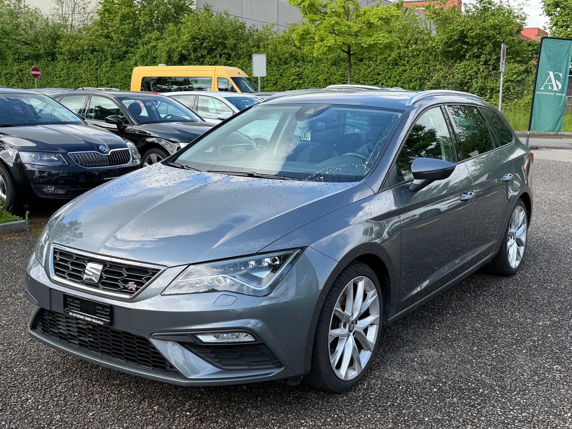 SEAT Leon ST 1.8 TSI FR DSG-image-0