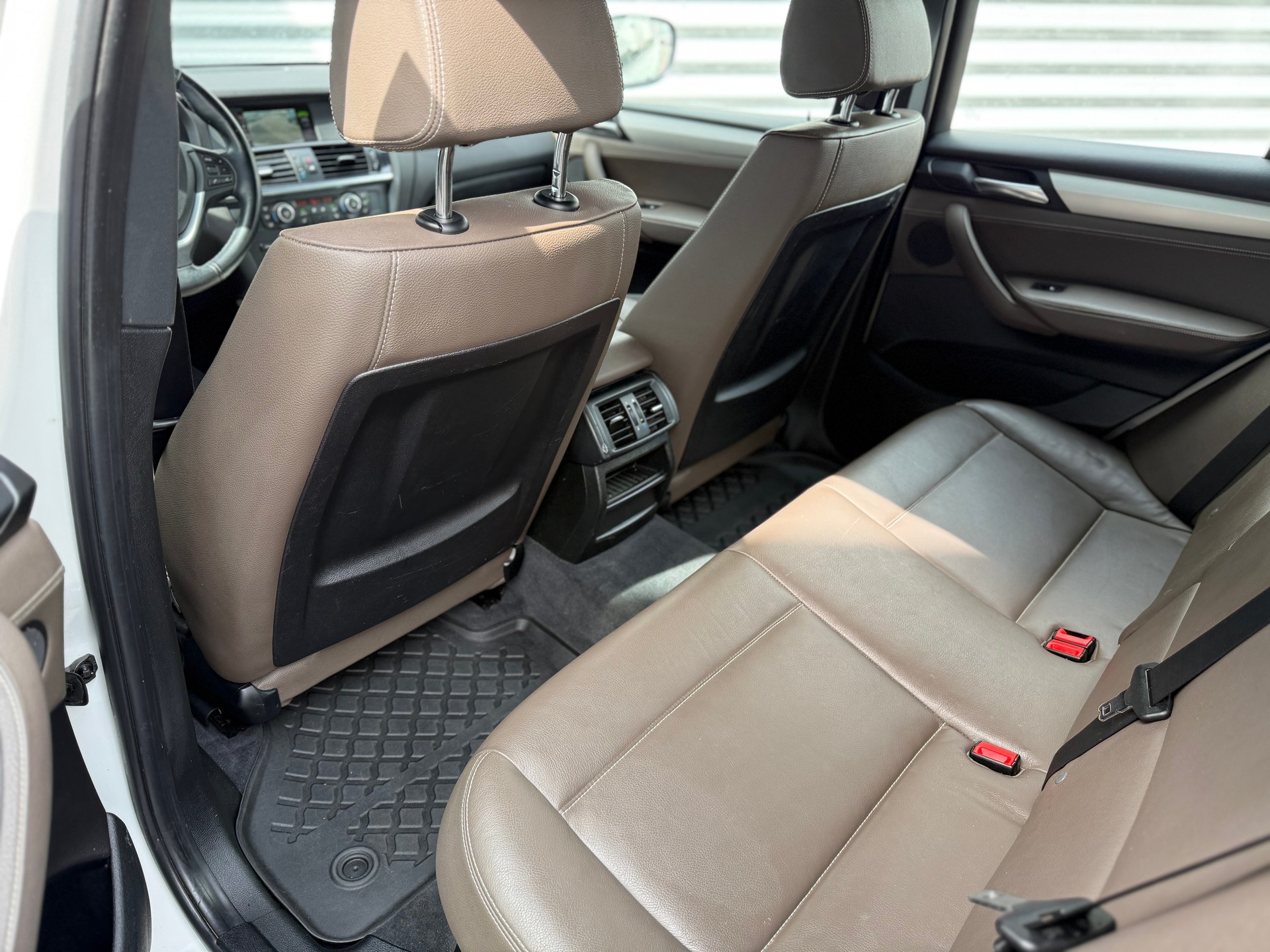 BMW X3 xDrive 20d Steptronic-image-11