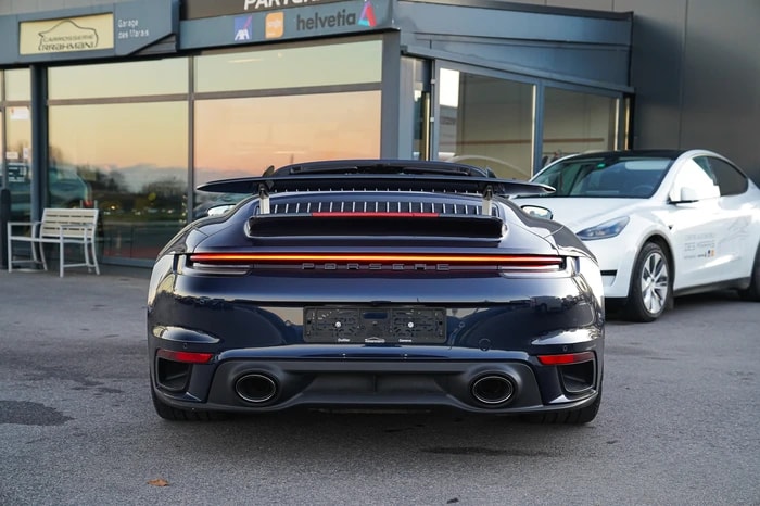 PORSCHE 911 Turbo S Cabriolet PDK-image-6