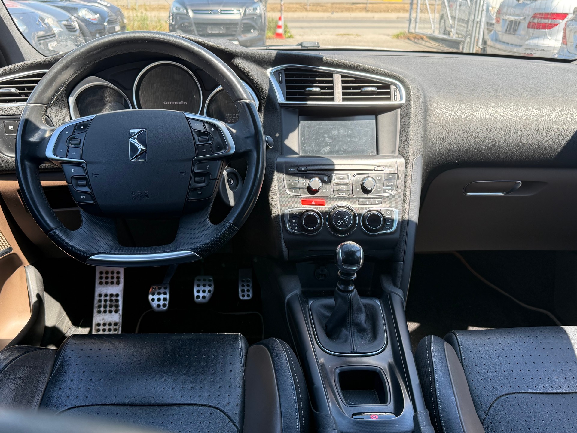 DS AUTOMOBILES DS4 2.0 HDi Sport Chic-image-5