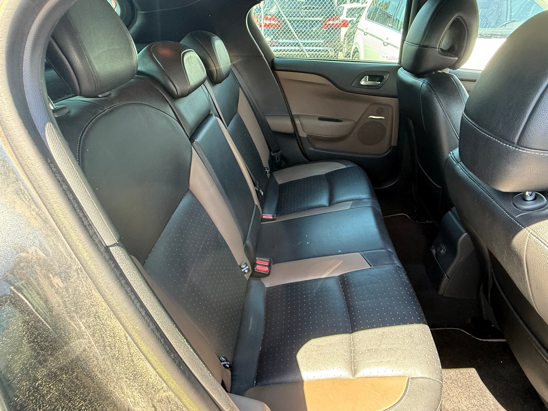 DS AUTOMOBILES DS4 2.0 HDi Sport Chic-image-9