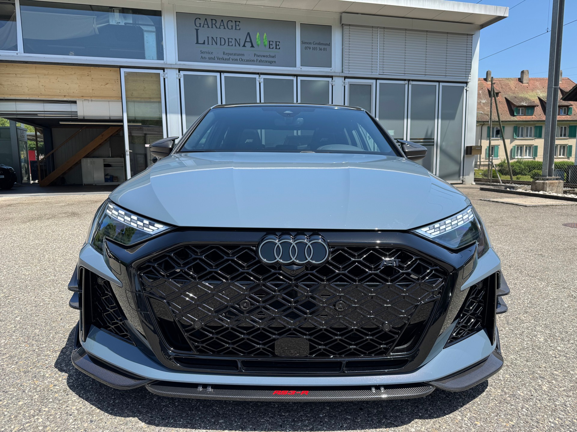 AUDI RS3-R ABT Limousine 2.5 TSI quattro Limited Edition 1 of 125 / 510PS / ABT Schmiedefelgen / ABT Abgasanlage / ABT Aerodynamik-image-3