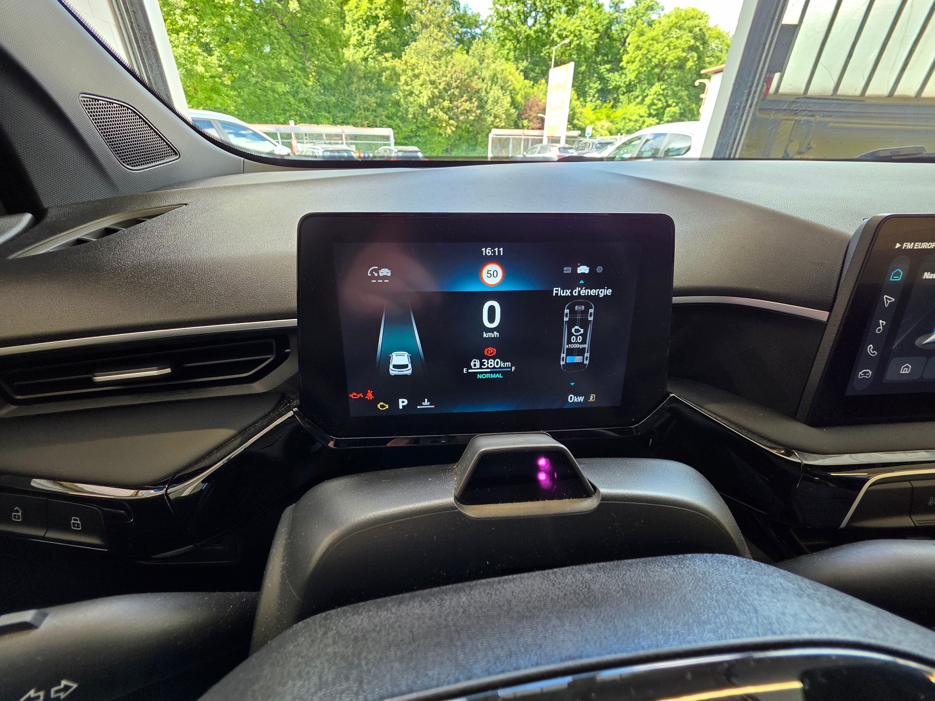 MG 3 1.5 Hybrid Luxury Aut.-image-12
