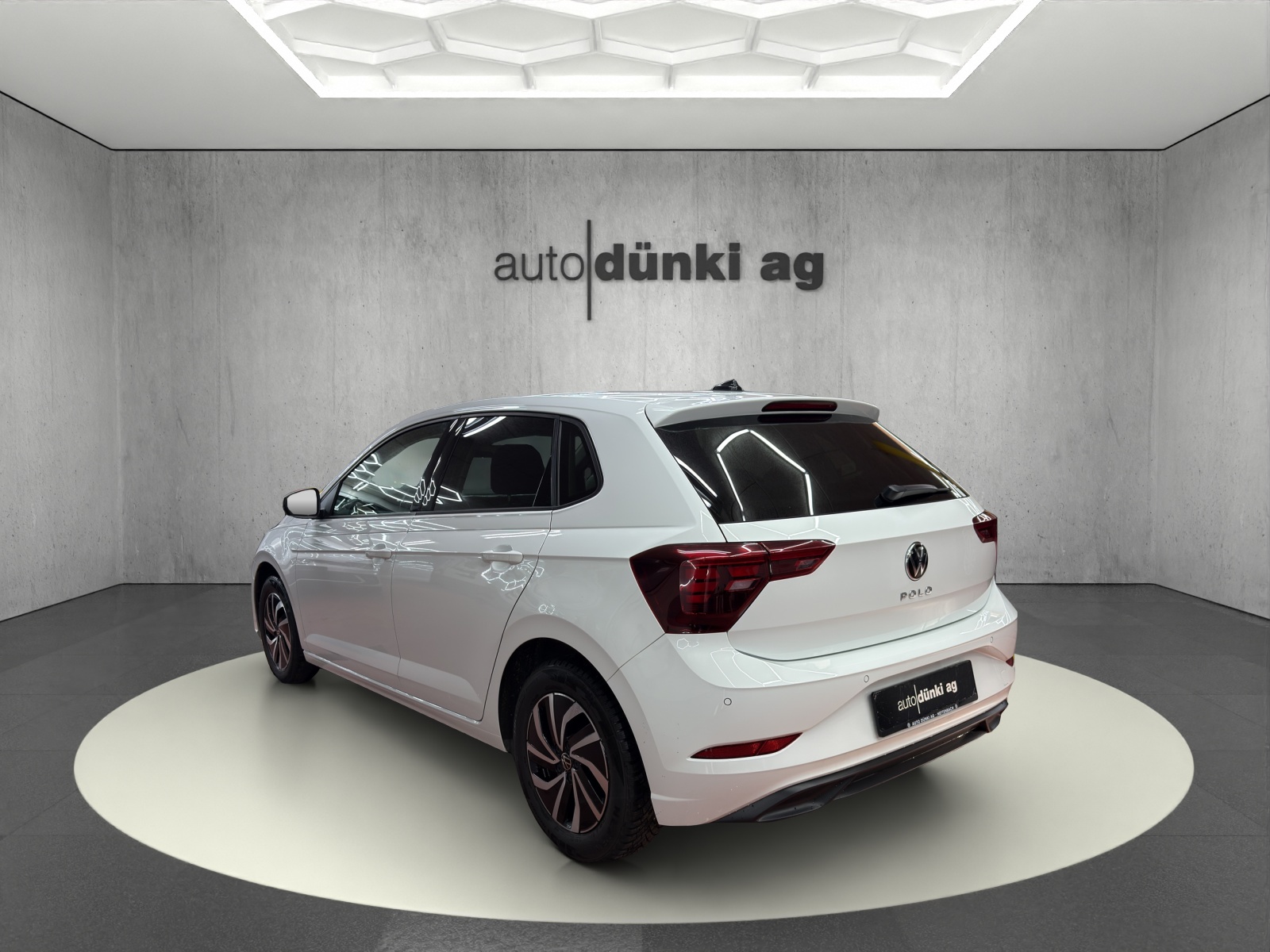 VW Polo 1.0 TSI Life DSG-showroom-element-2
