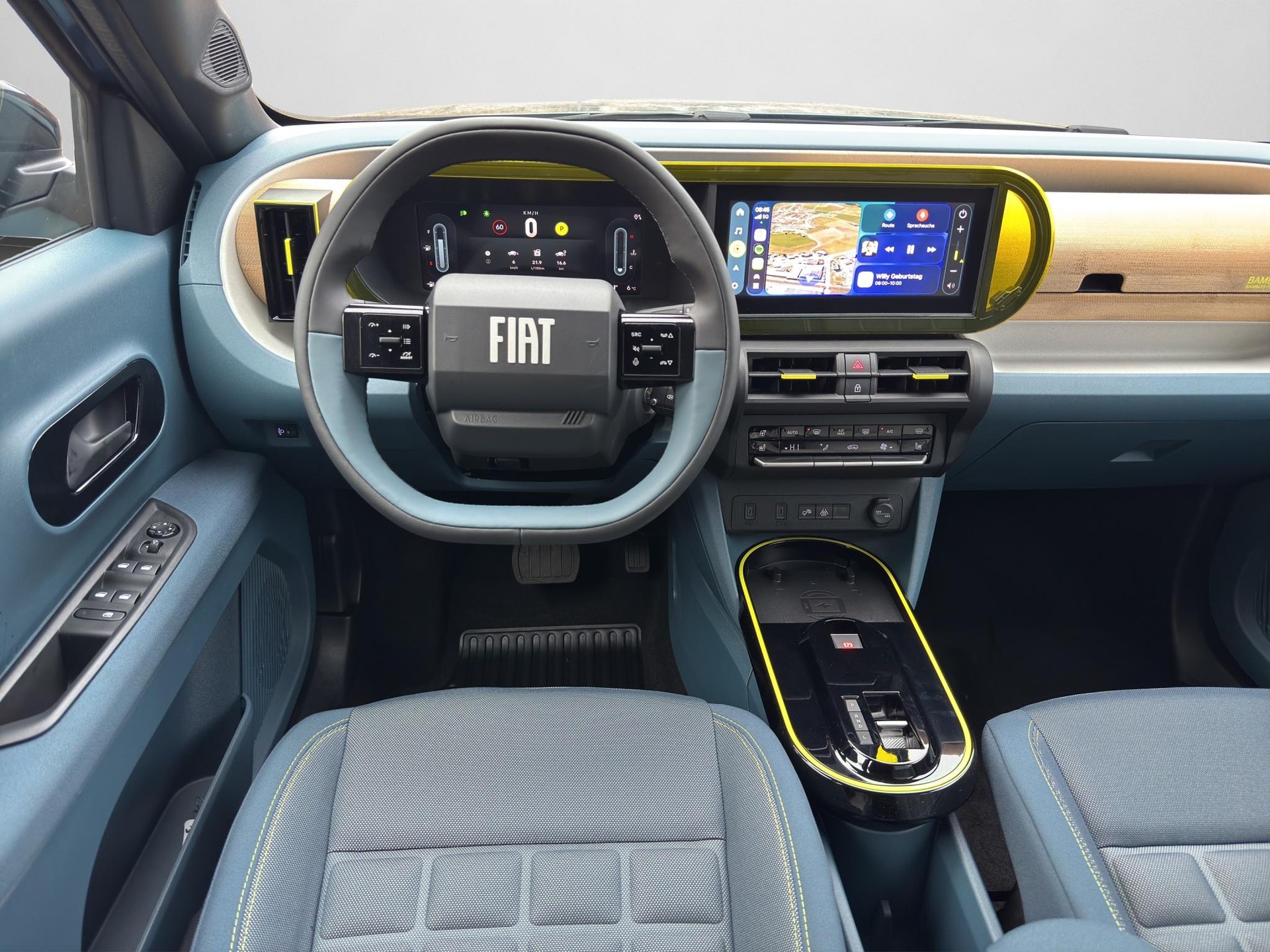 FIAT Grande Panda 1.2 Hybrid La Prima-showroom-element-3