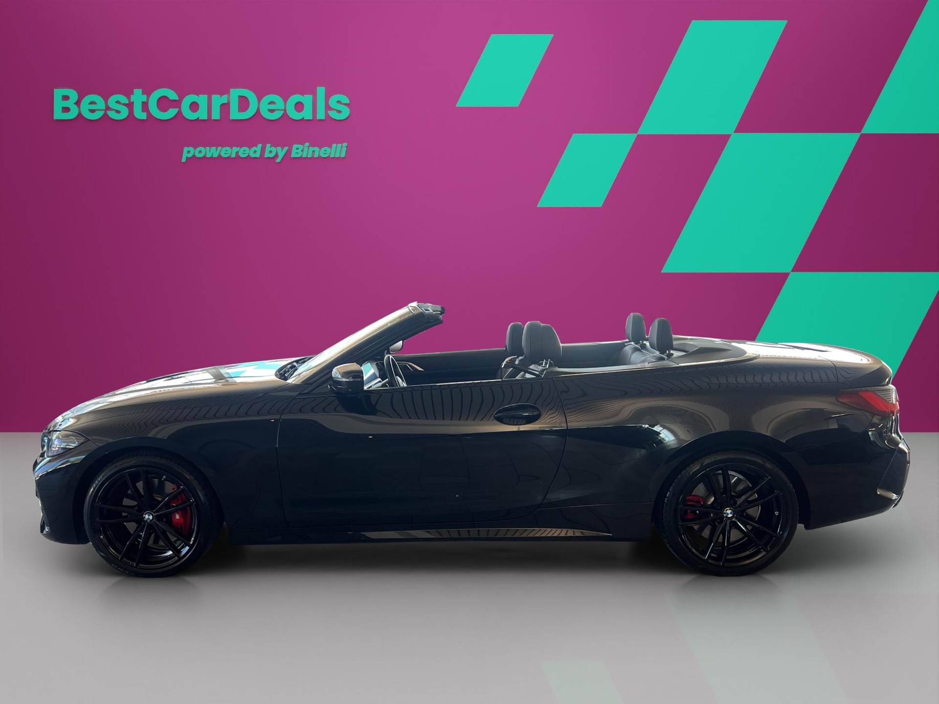 BMW M440i xDrive Cabrio-image-5