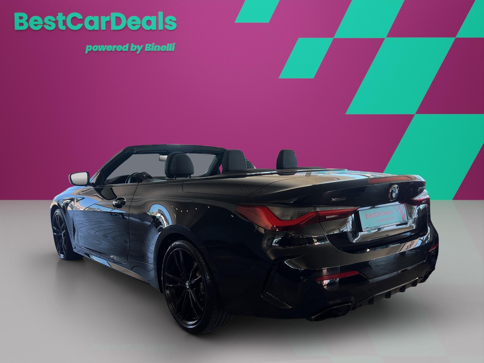 BMW M440i xDrive Cabrio-image-4