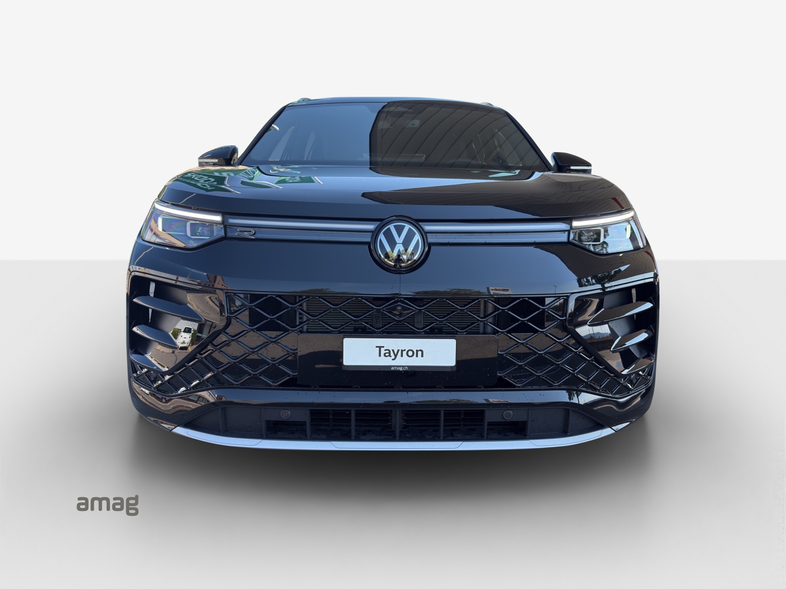 VW Fahrzeug wird im Kundenauftrag verkauft VW Tayron BLack 7 Seater-image-6