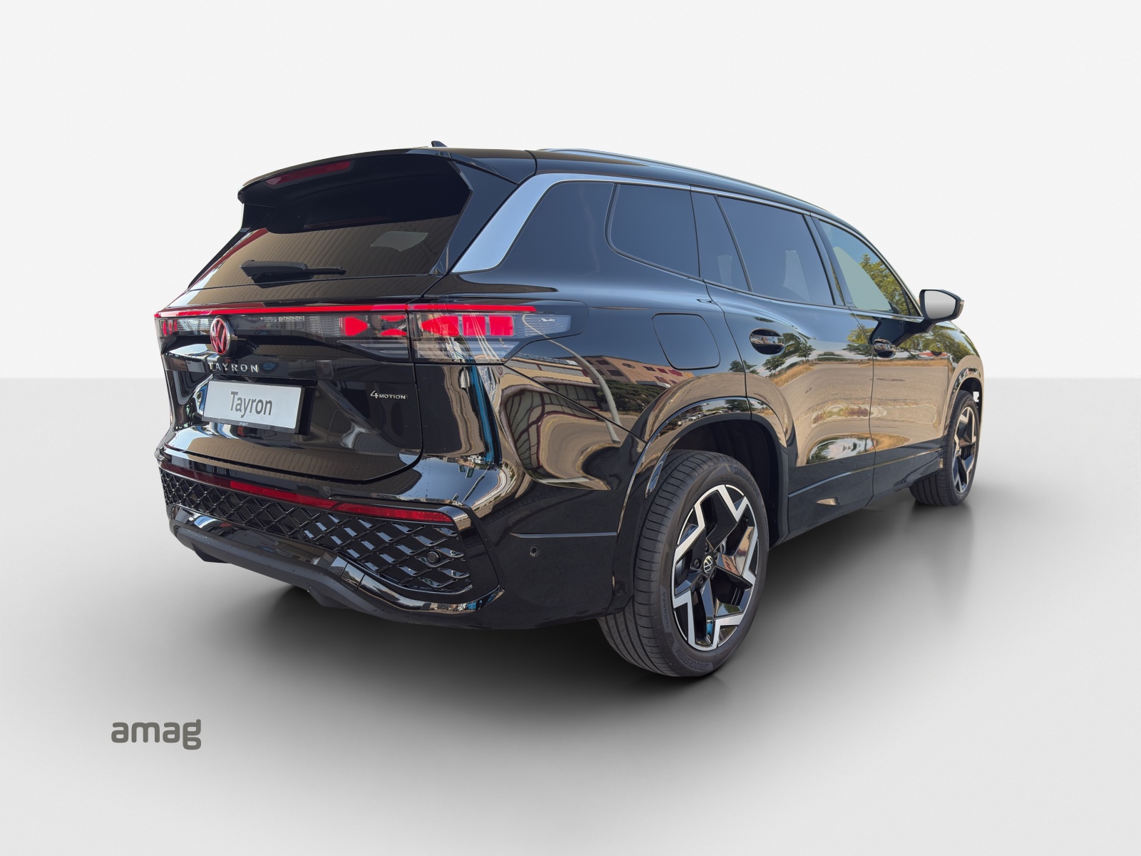 VW Fahrzeug wird im Kundenauftrag verkauft VW Tayron BLack 7 Seater-image-4