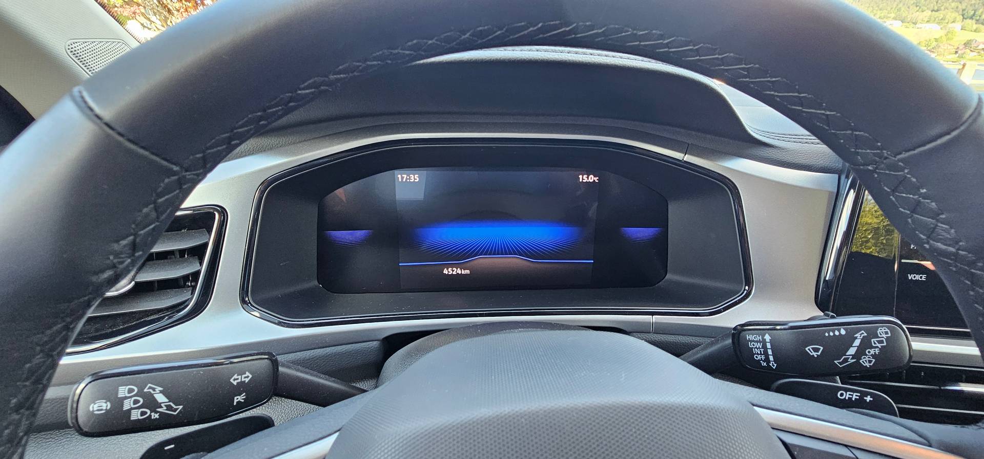 VW 1.5 TSI Life United DSG-image-13