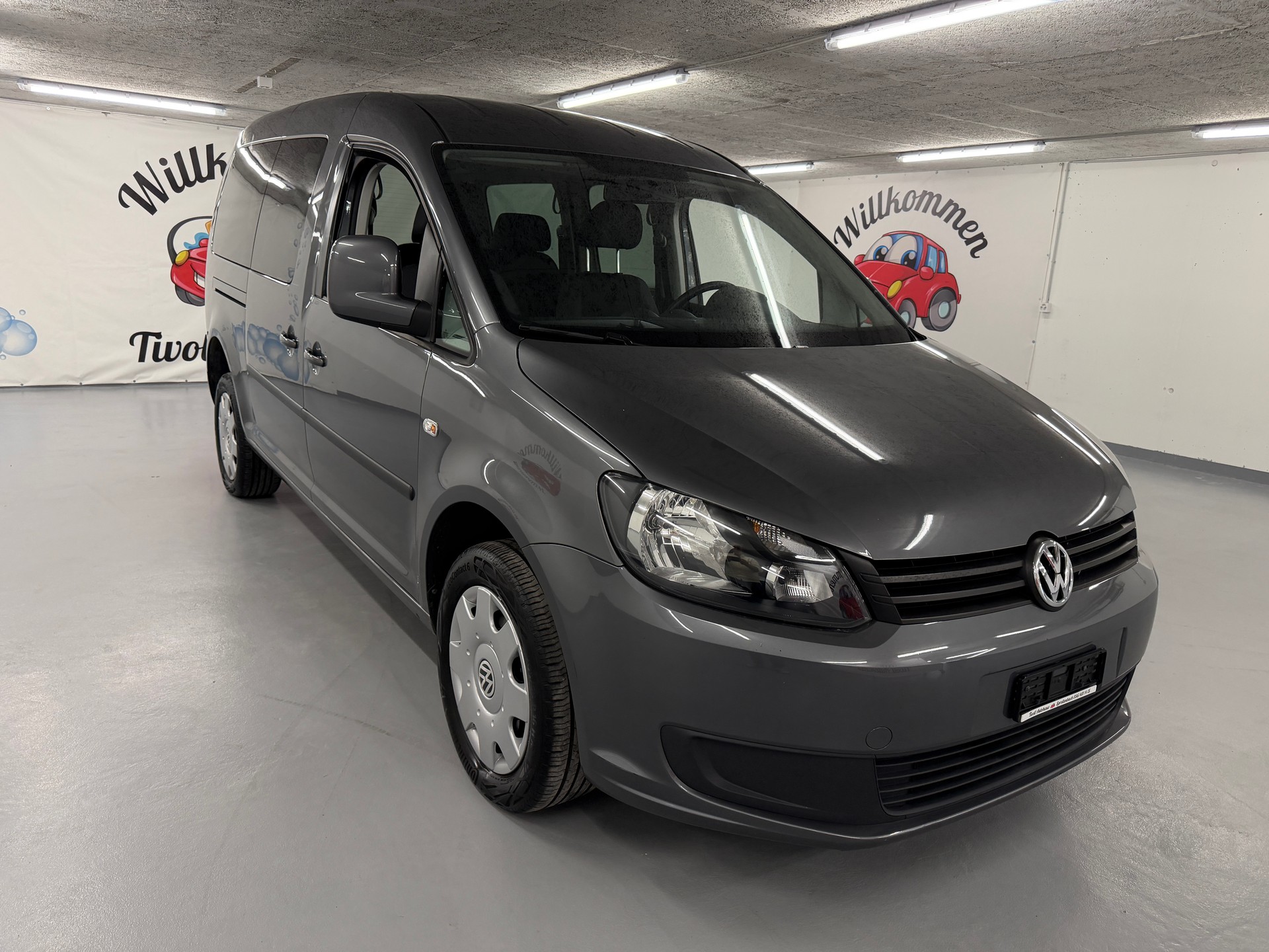 VW Caddy Maxi 2.0 TDI CR 4Motion CUP-showroom-element-1