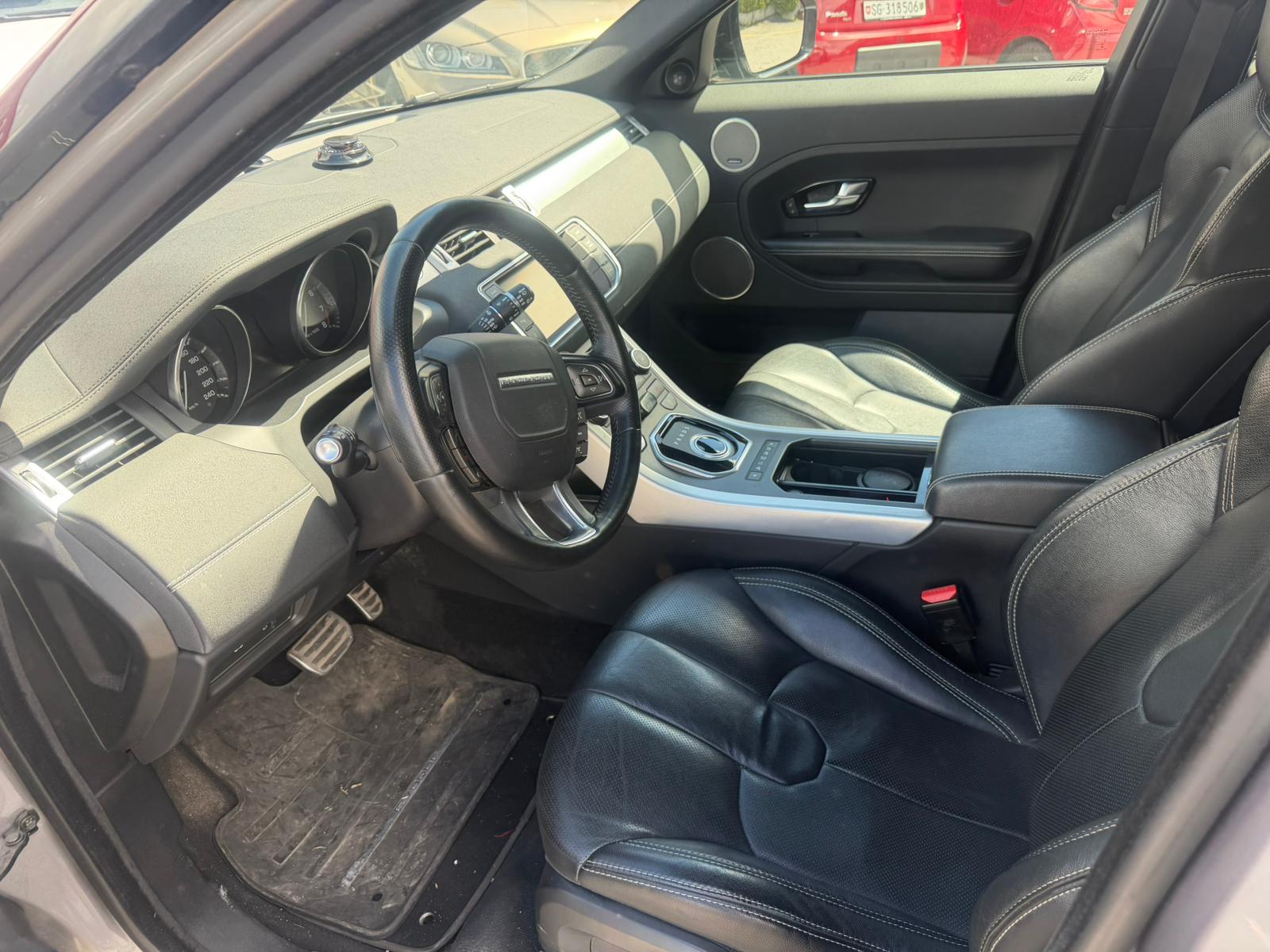 LAND ROVER Range Rover Evoque 2.0 Si4 Dynamic Spirit AT6-image-10