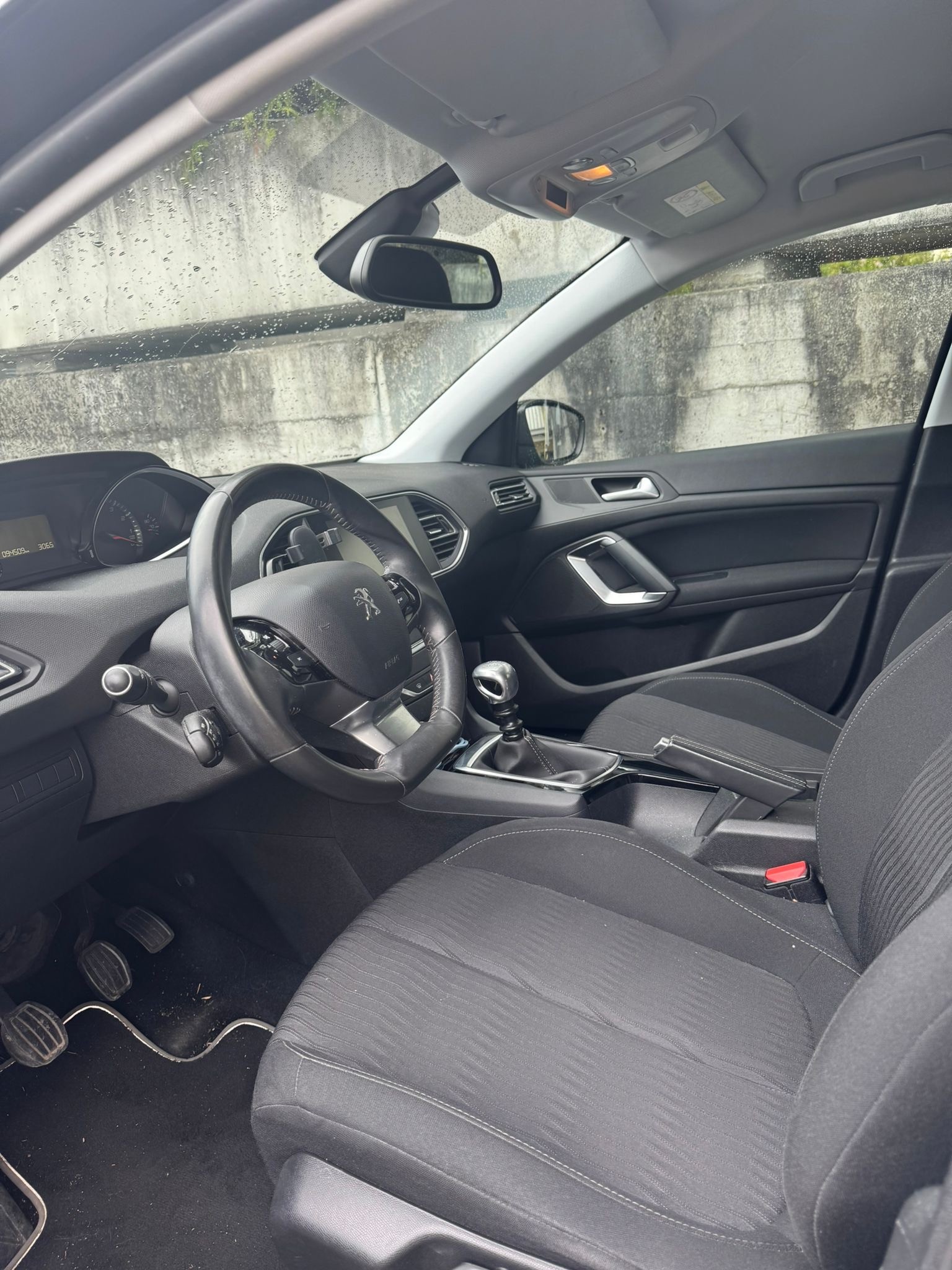 PEUGEOT 1.6 THP Active-image-3