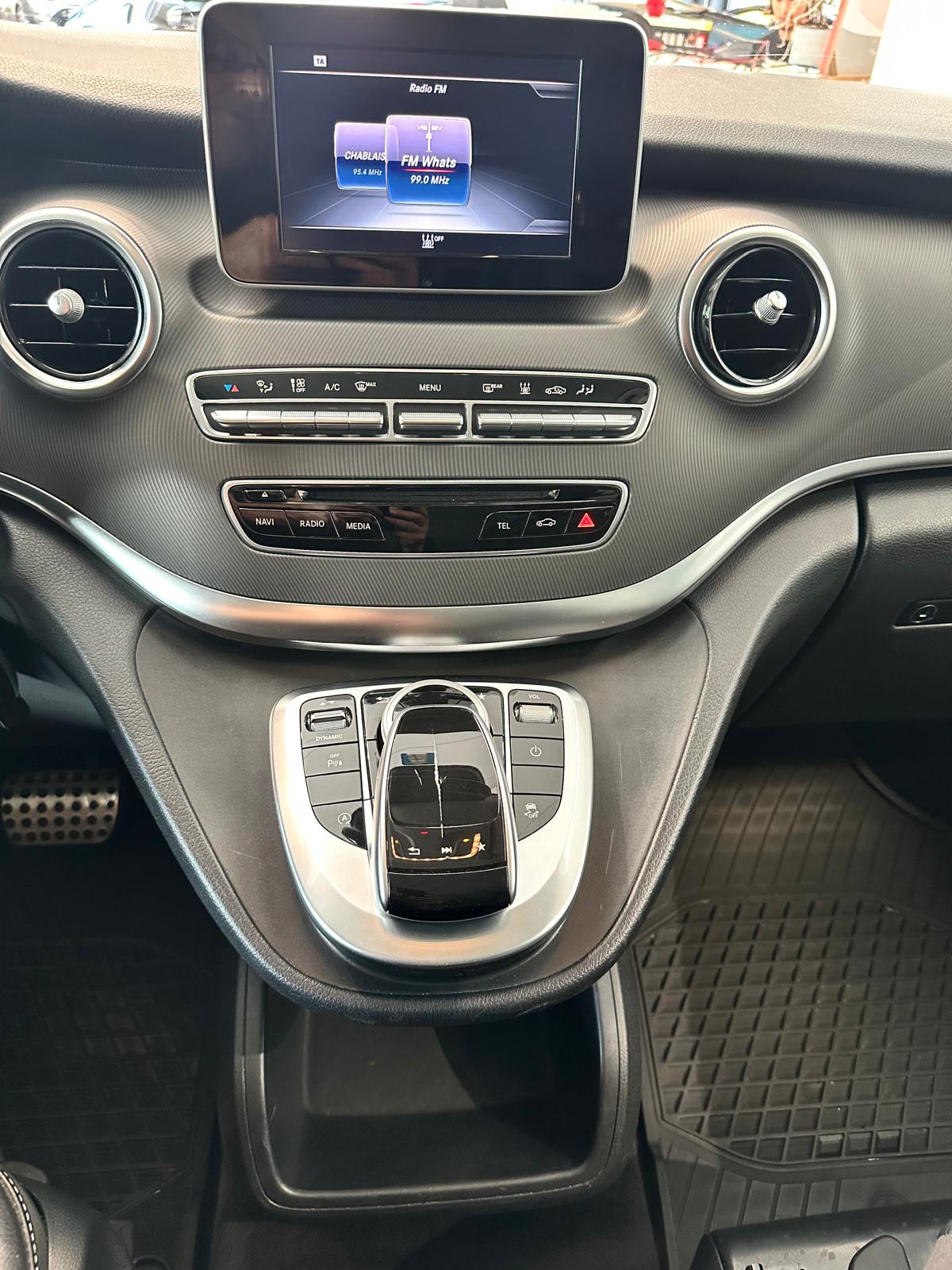 MERCEDES-BENZ V 250 d Trend lang 4Matic 7G-Tronic-image-8