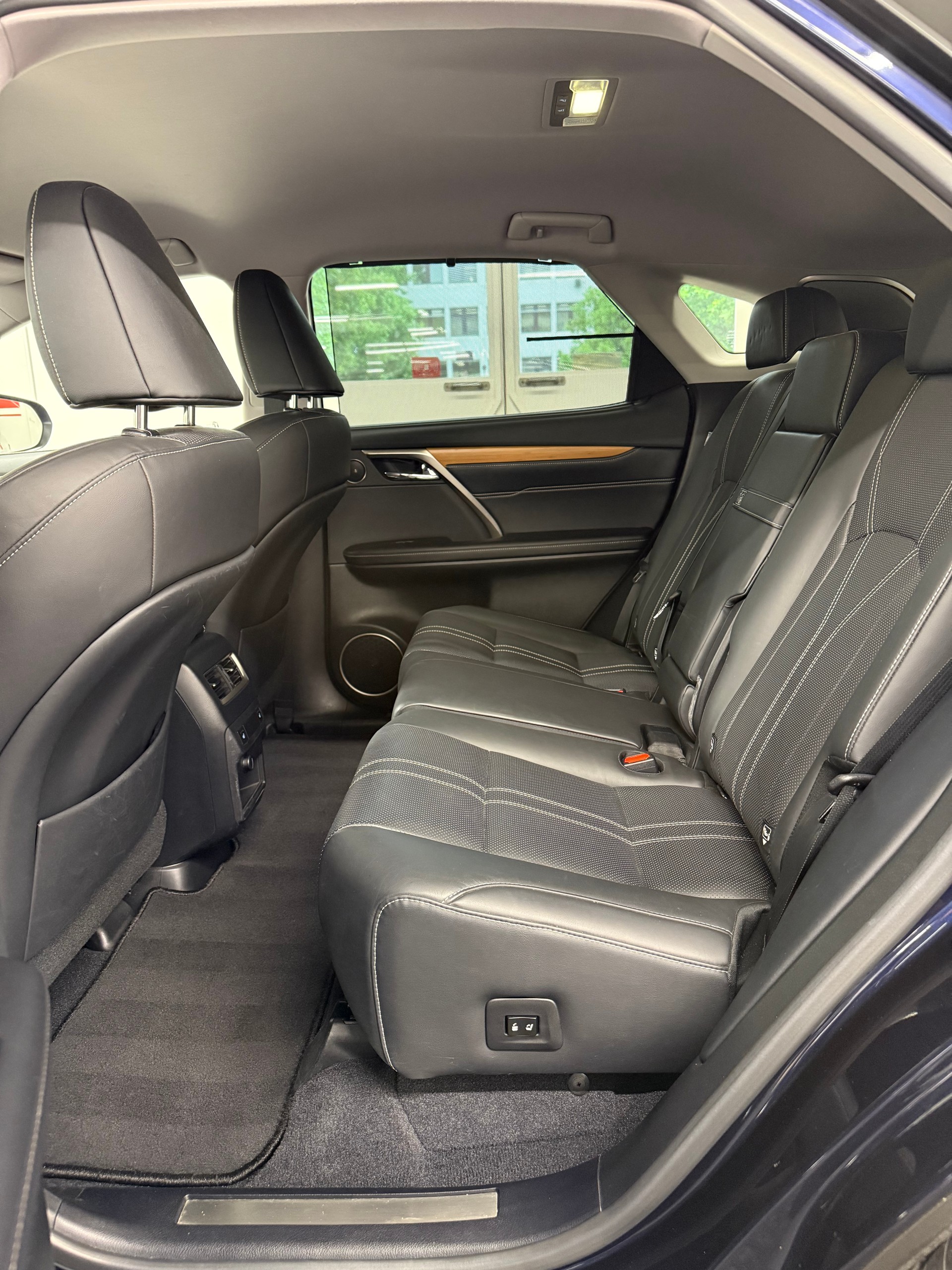 LEXUS RX 450h excellence AWD CVT-image-18