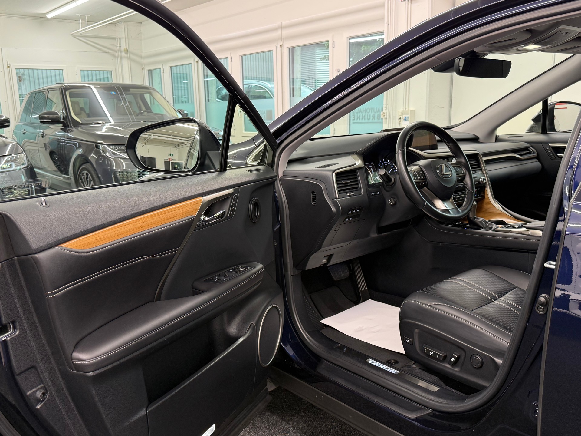 LEXUS RX 450h excellence AWD CVT-image-27