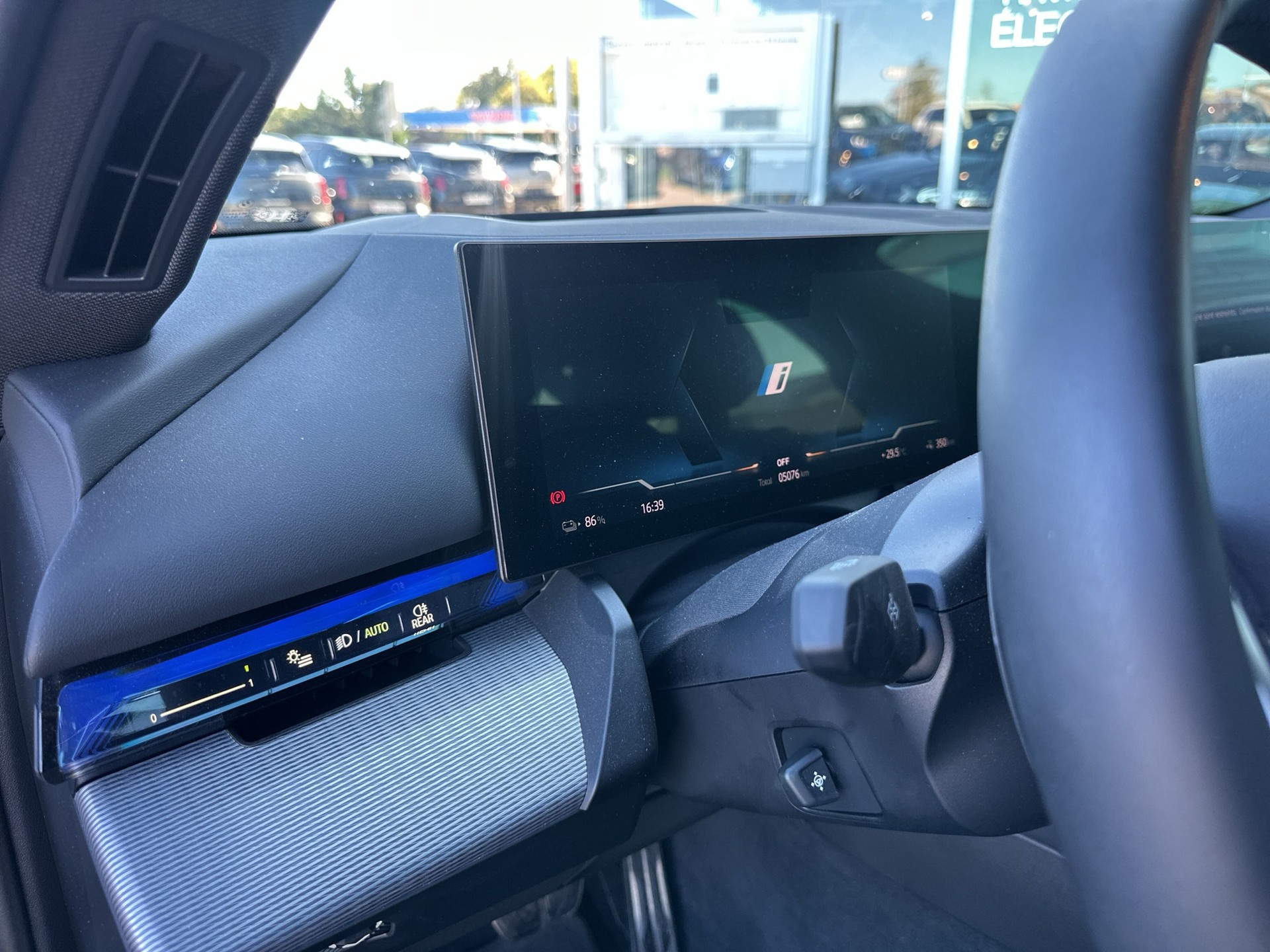 BMW i5 eDrive40 M Sport-image-18