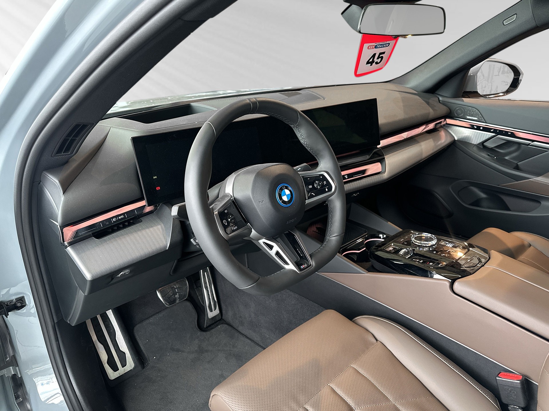 BMW i5 eDrive40 M Sport-image-1