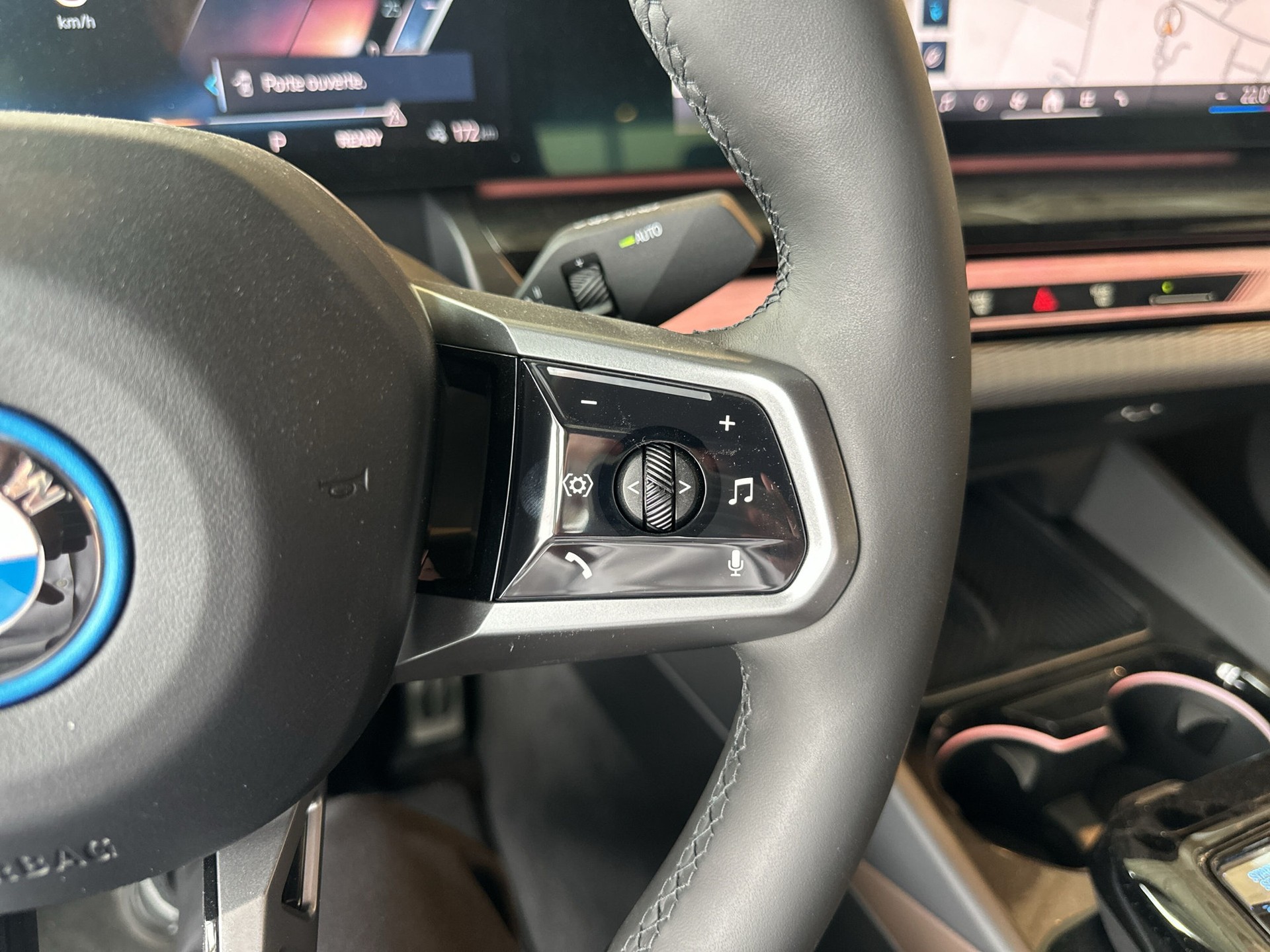 BMW i5 eDrive40 M Sport-image-12