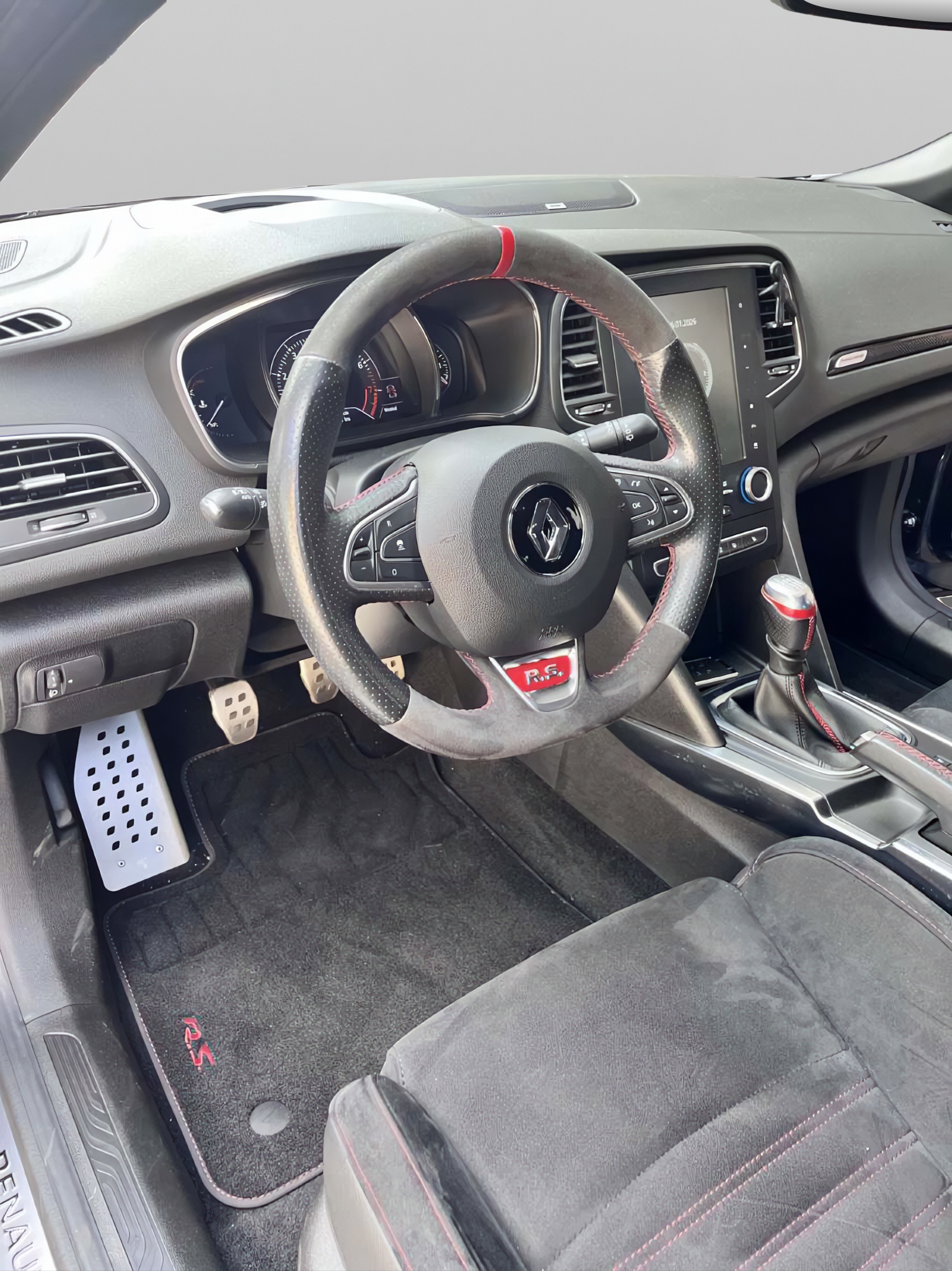 RENAULT Mégane Sport 1.8 T Trophy-image-9