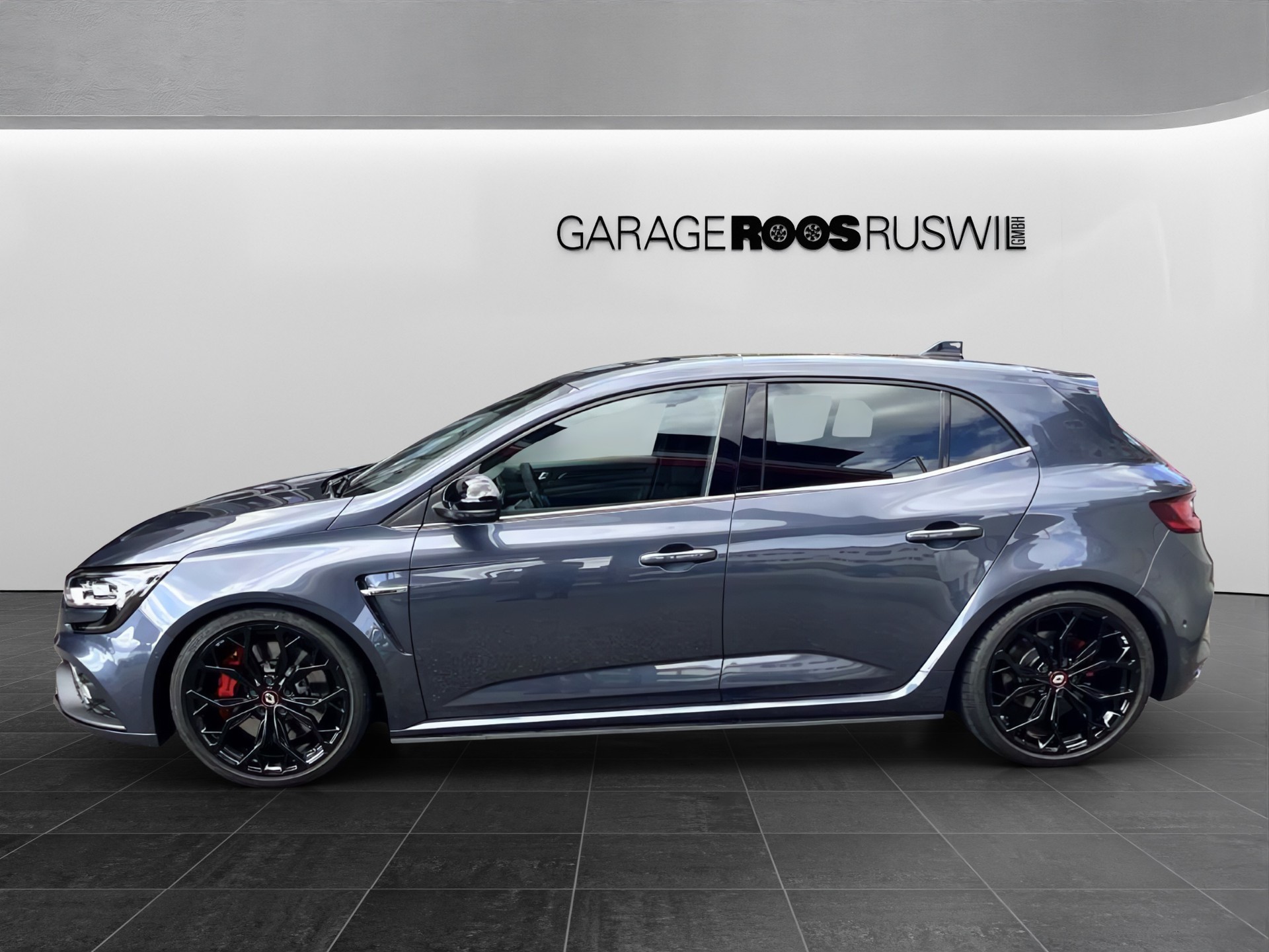 RENAULT Mégane Sport 1.8 T Trophy-showroom-element-3
