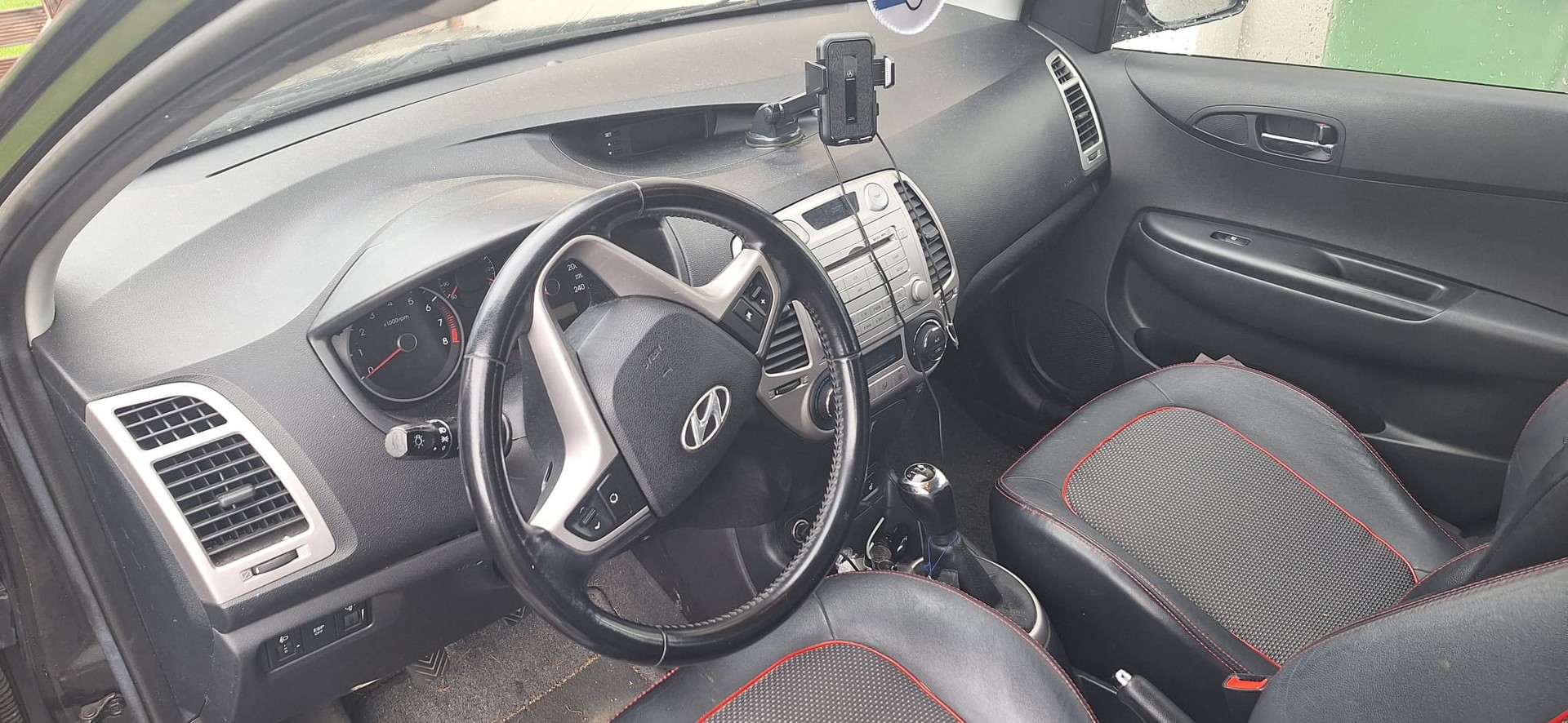 HYUNDAI 1.6 Premium-image-2