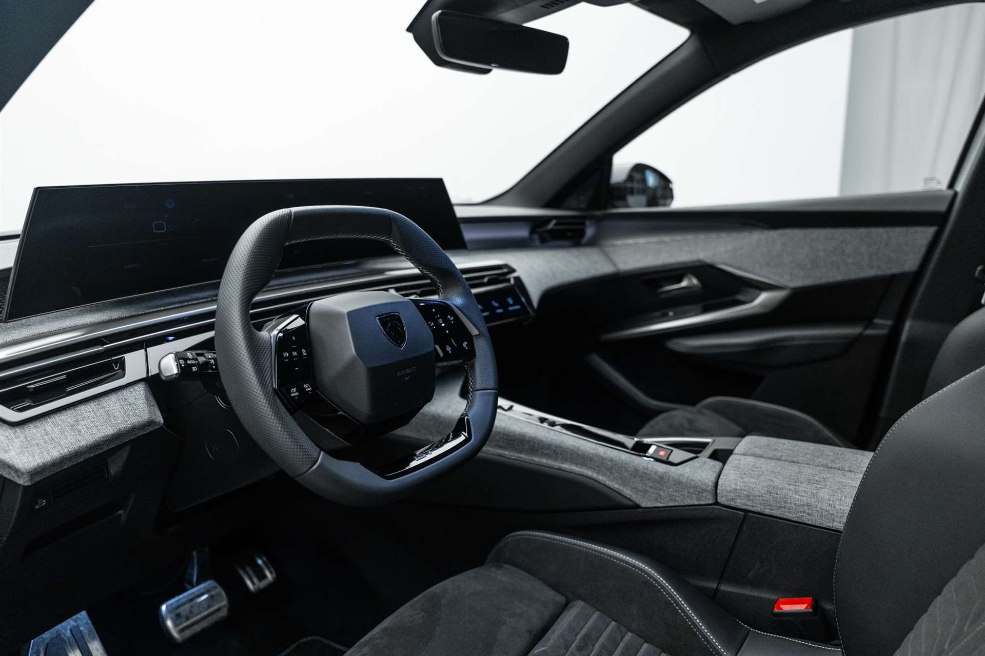PEUGEOT 3008 145 e-DCS6 Hybrid GT Automat-image-7