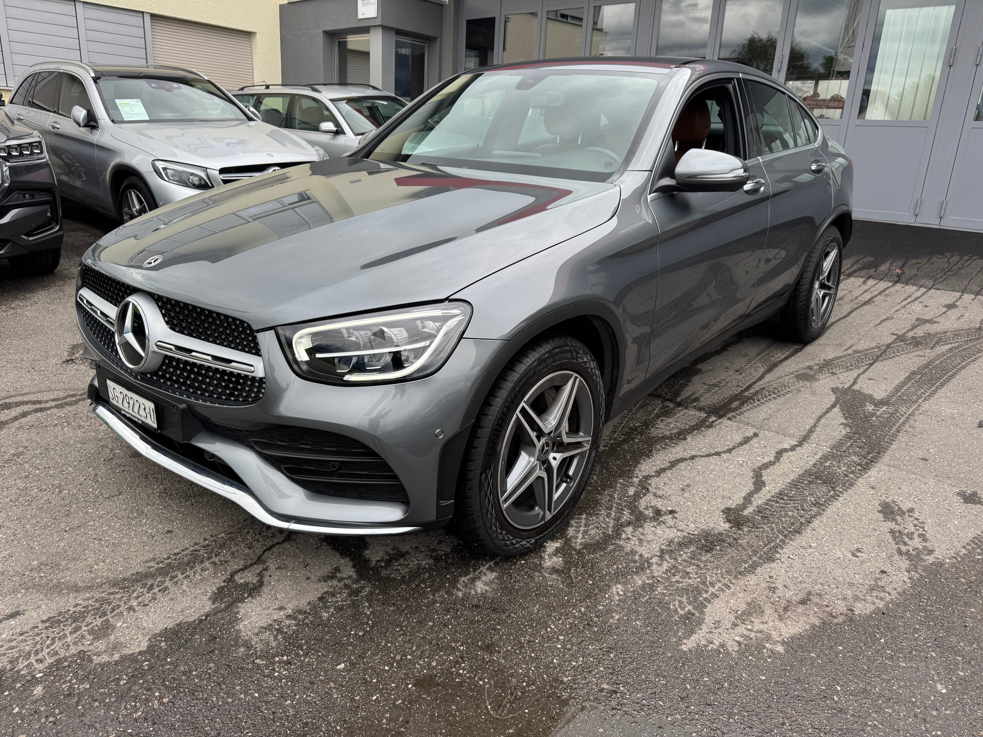 MERCEDES-BENZ GLC Coupé 300 d AMG Line 4Matic 9G-Tronic-image-3