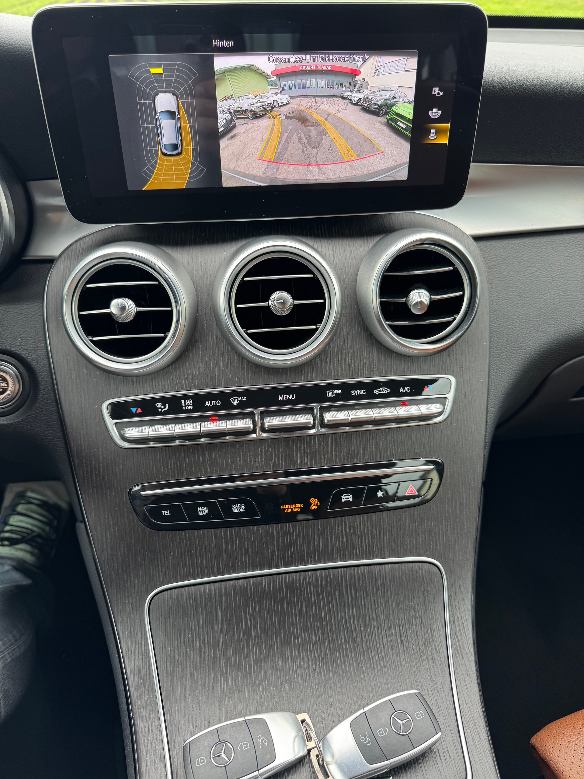 MERCEDES-BENZ GLC Coupé 300 d AMG Line 4Matic 9G-Tronic-image-15