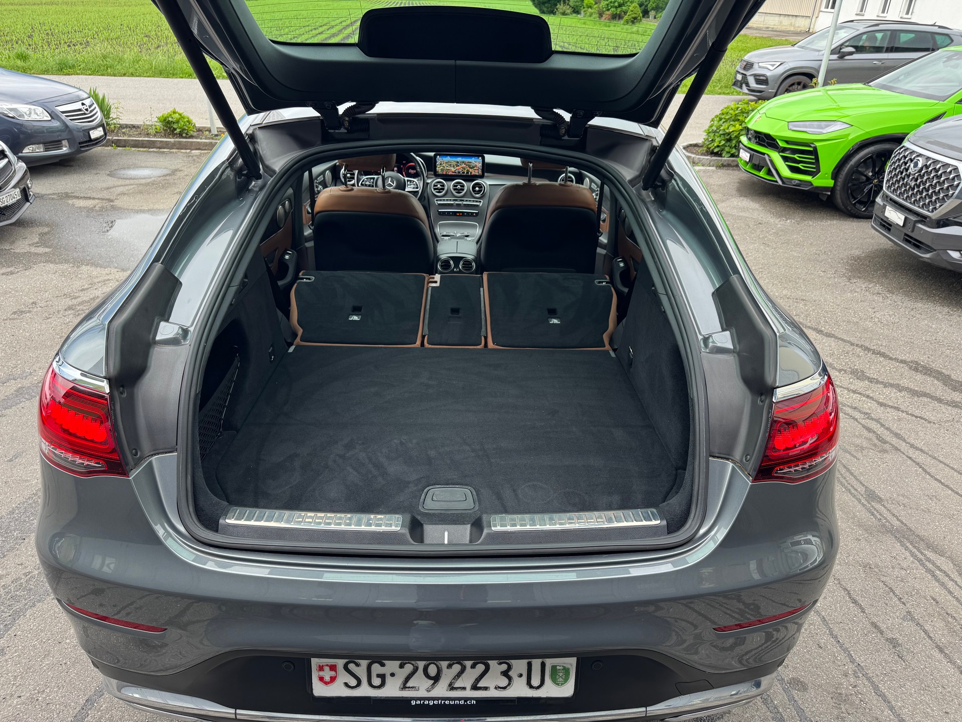 MERCEDES-BENZ GLC Coupé 300 d AMG Line 4Matic 9G-Tronic-image-10