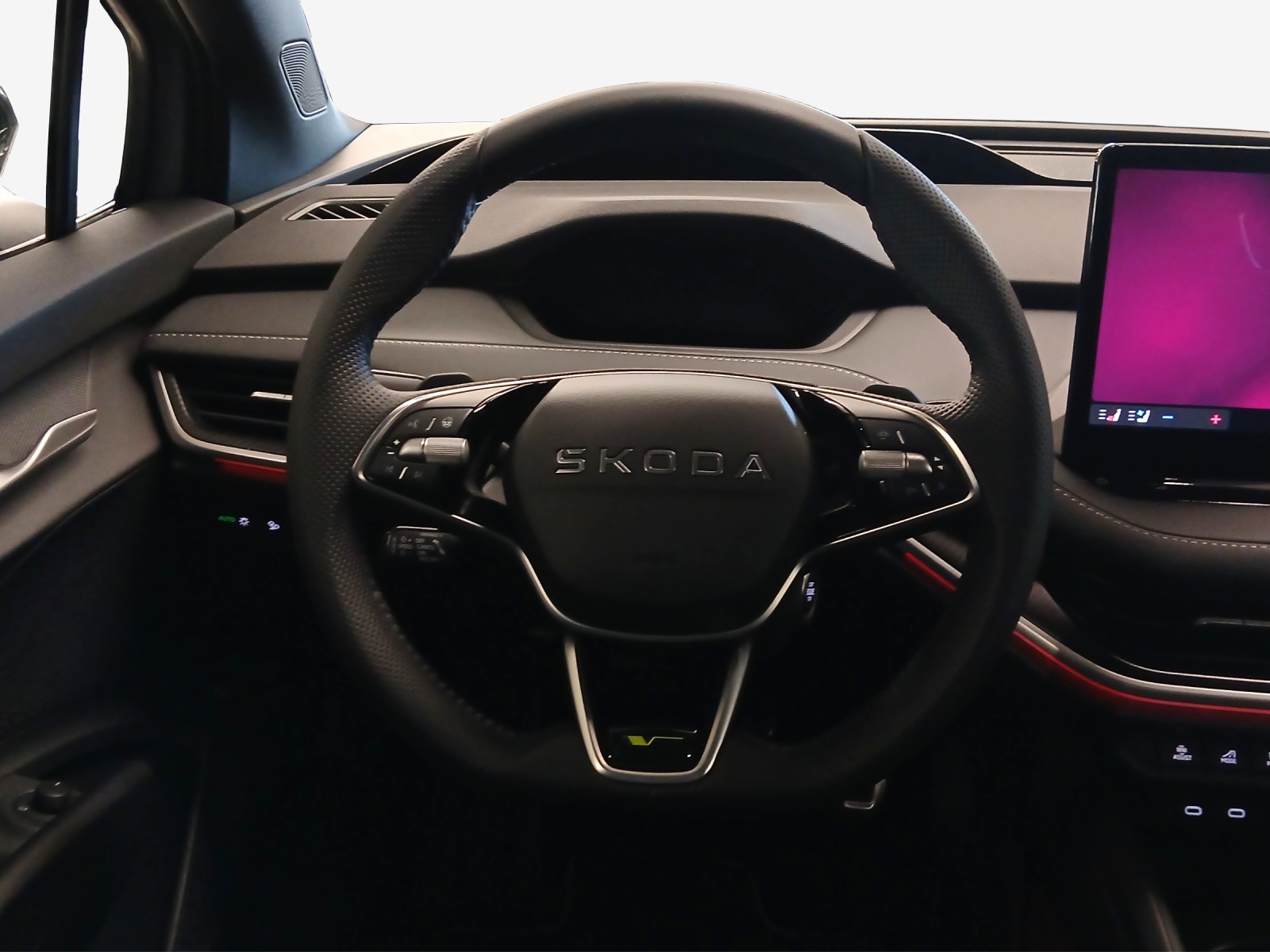 SKODA Enyaq 4x4 RS-image-9