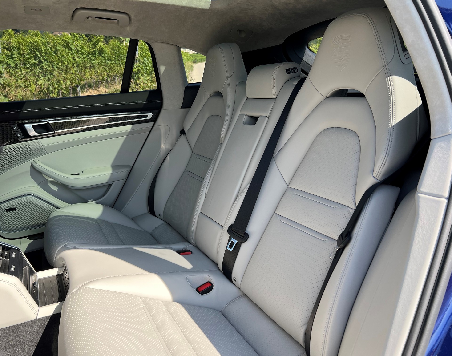 PORSCHE Panamera 4 Sport Turismo Platinum Edition PDK-image-19