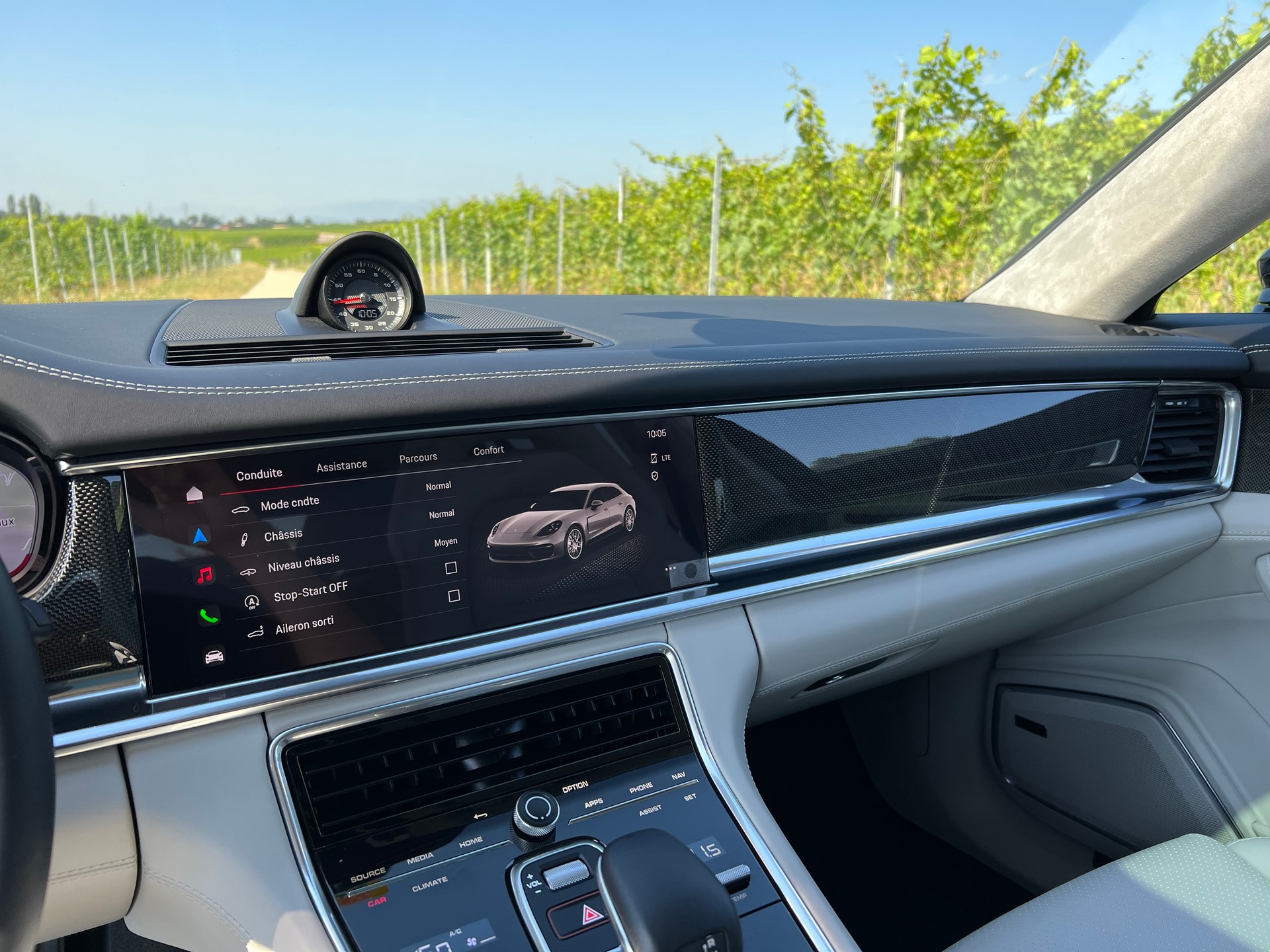 PORSCHE Panamera 4 Sport Turismo Platinum Edition PDK-image-23